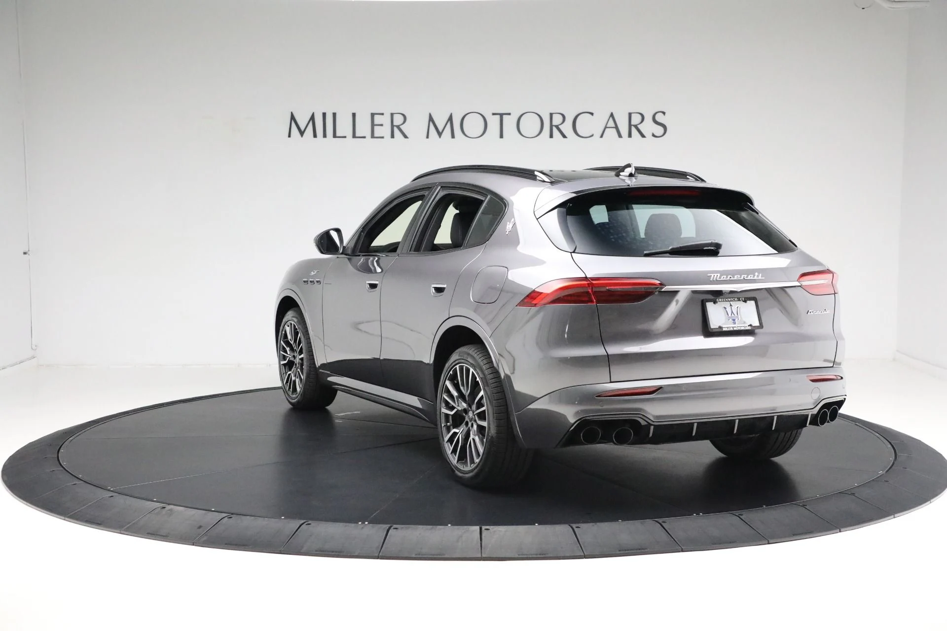 mph010_447167341_New_2024_Maserati_Grecale_GT_1718135157_373467c270