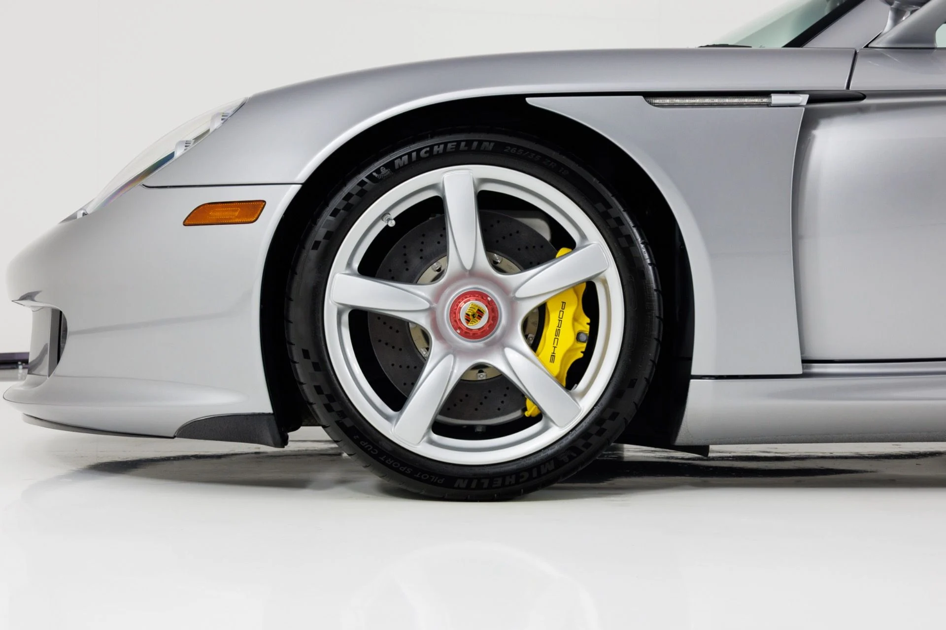 mph010_447395735_Used_2004_Porsche_Carrera_GT_1780433563_3f23c59ec6
