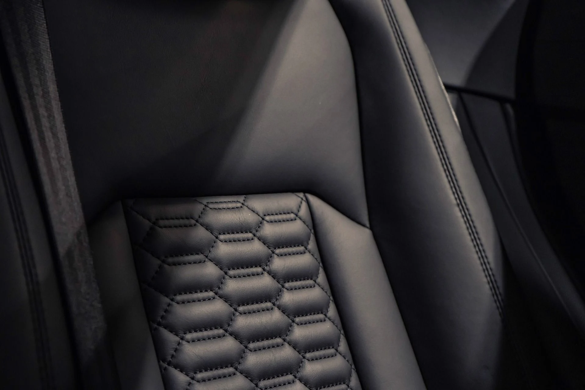 mph010_449072896_Used_2019_Lamborghini_Urus_Full_Stealth_PPF_w_Bang_Olufsen_Advanced_Sound_1775662656_9887411909