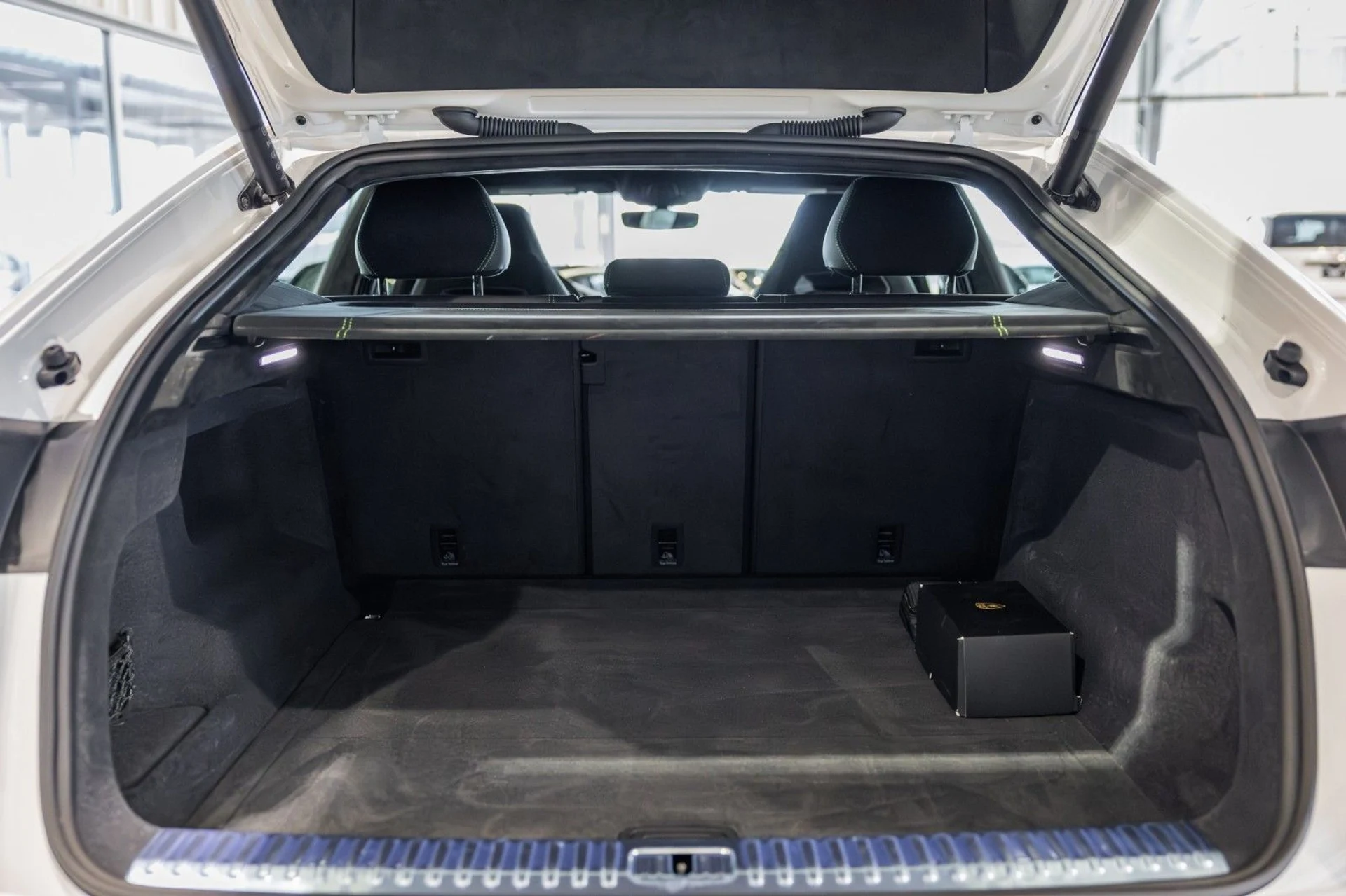 mph010_450668988_KQ_fa8e3ba8d8