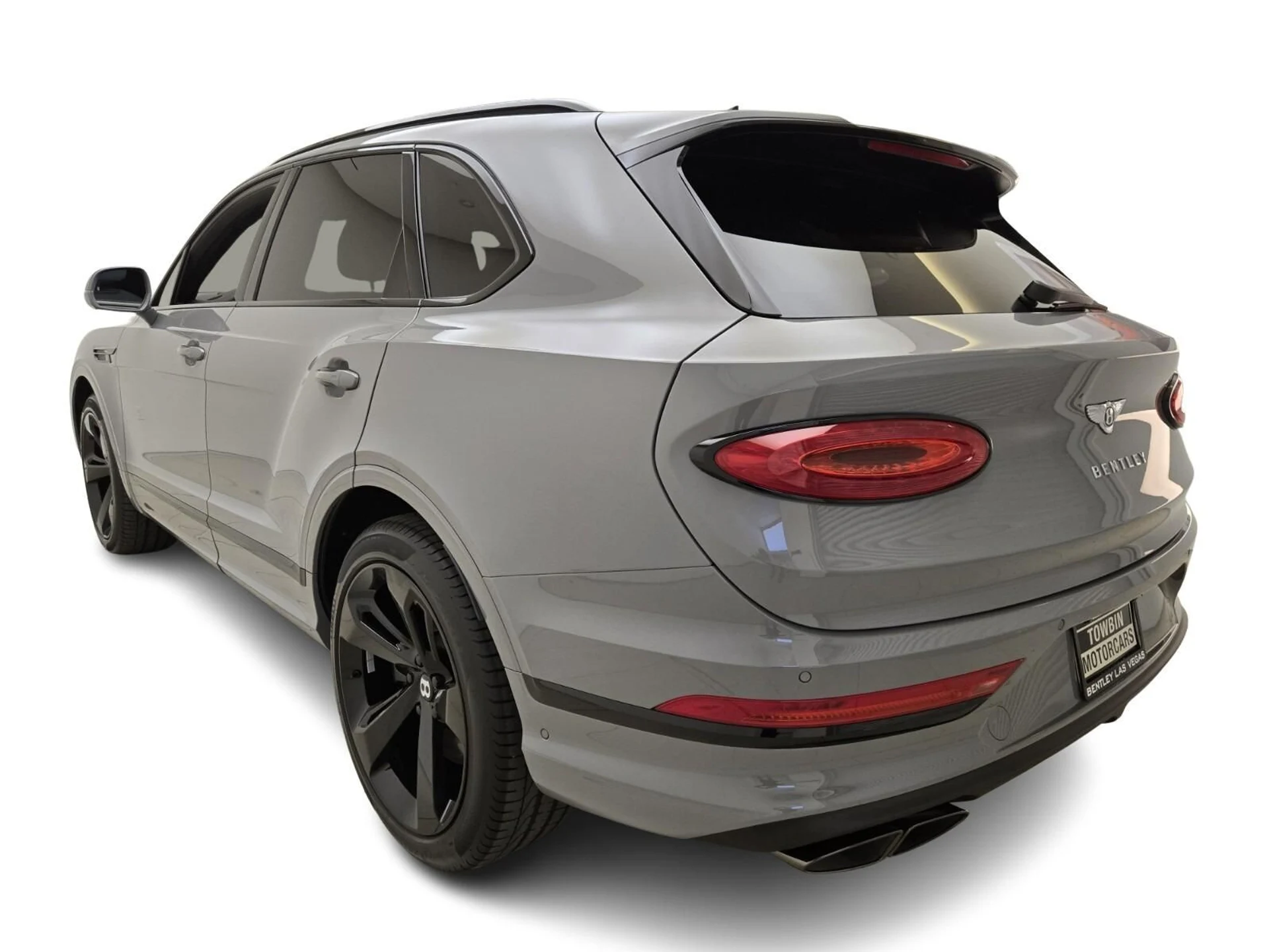 mph010_4533652_Used_2025_Bentley_Bentayga_V8_1755588404_05ce4f779d