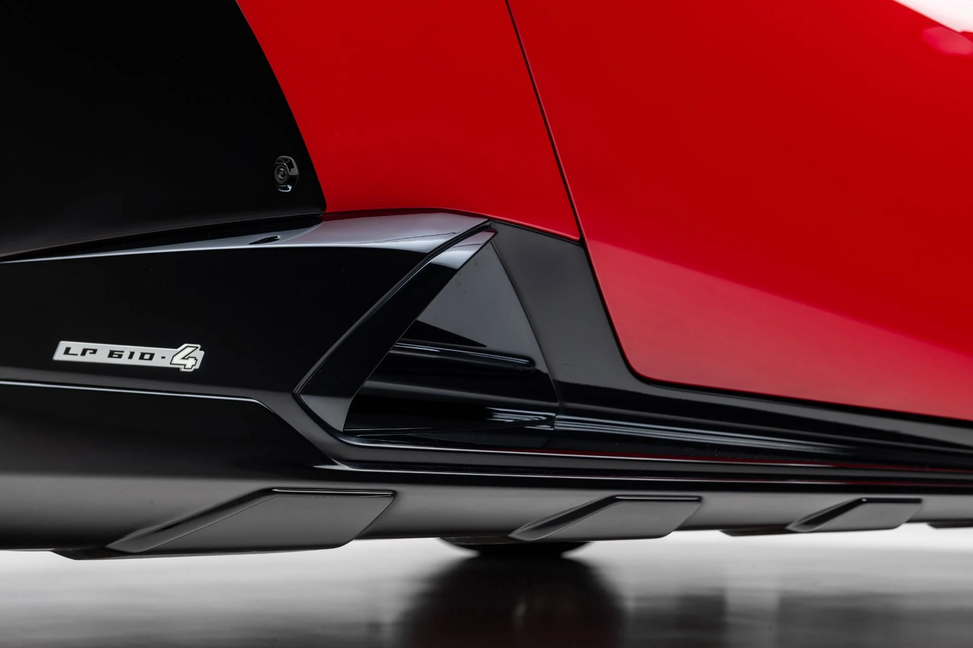 mph010_463814595_Used_2024_Lamborghini_Huracan_Sterrato_1765391926_e862d5ec95