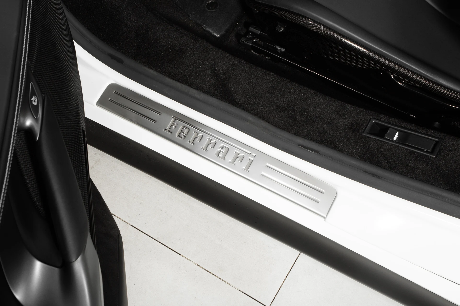 mph010_470039750_4bead1fea2a24888813cb019fc1b1914_26db3ac467