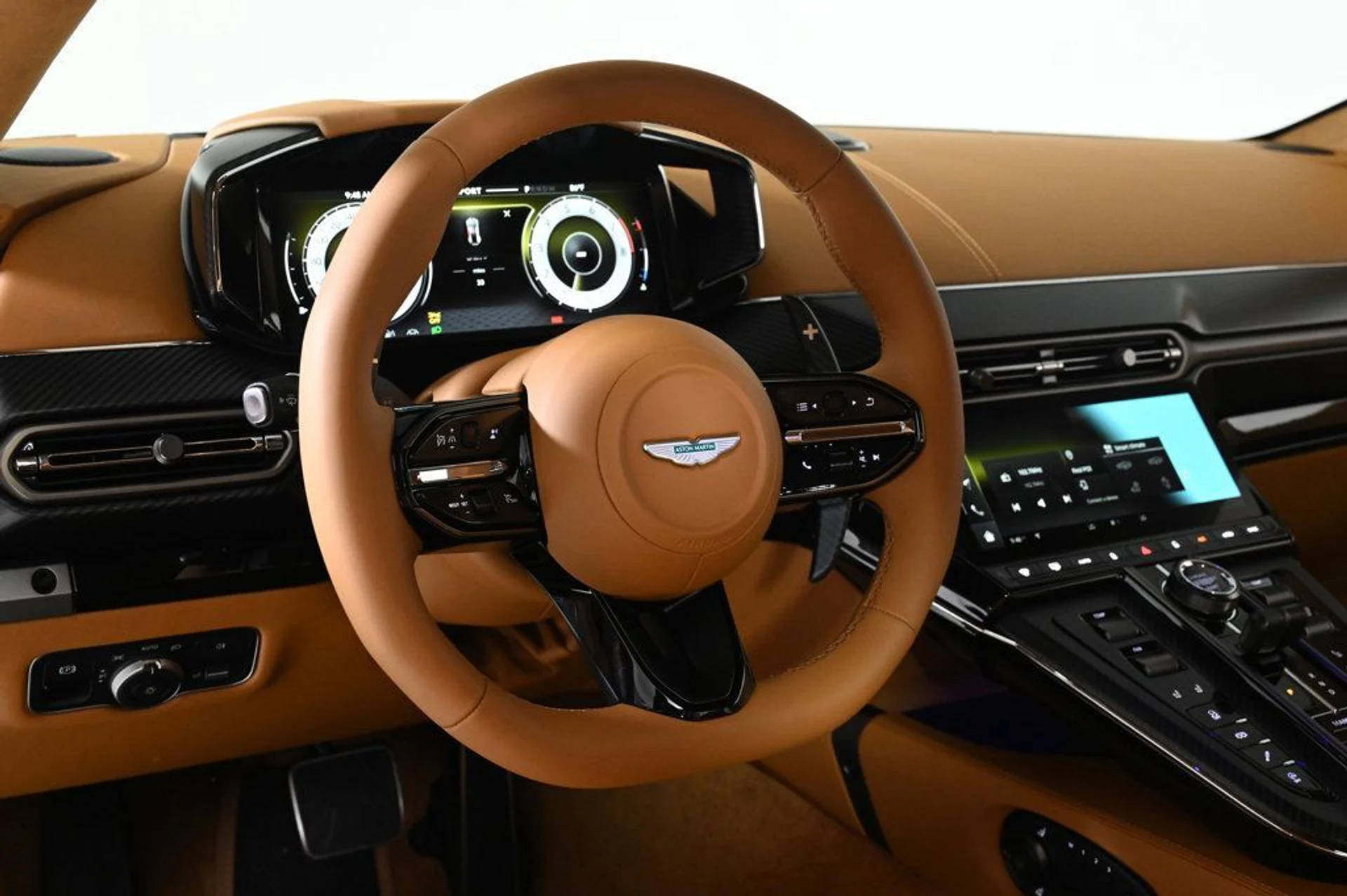 mph010_471824037_new_2026_aston_martin_vantage_11350_22933587_10_1024_53b89401f9