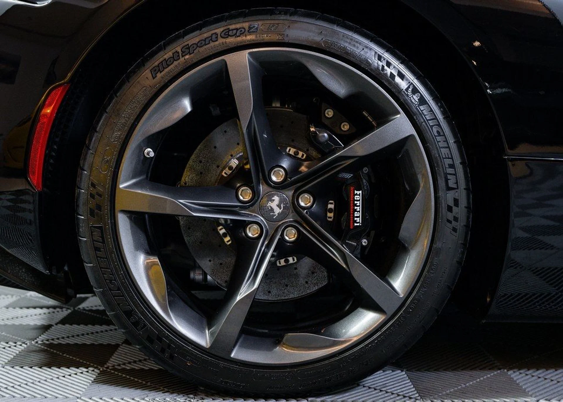 mph010_471932543_13fbb04e3a1752fc7924bf94f6d80210_a1347202a2