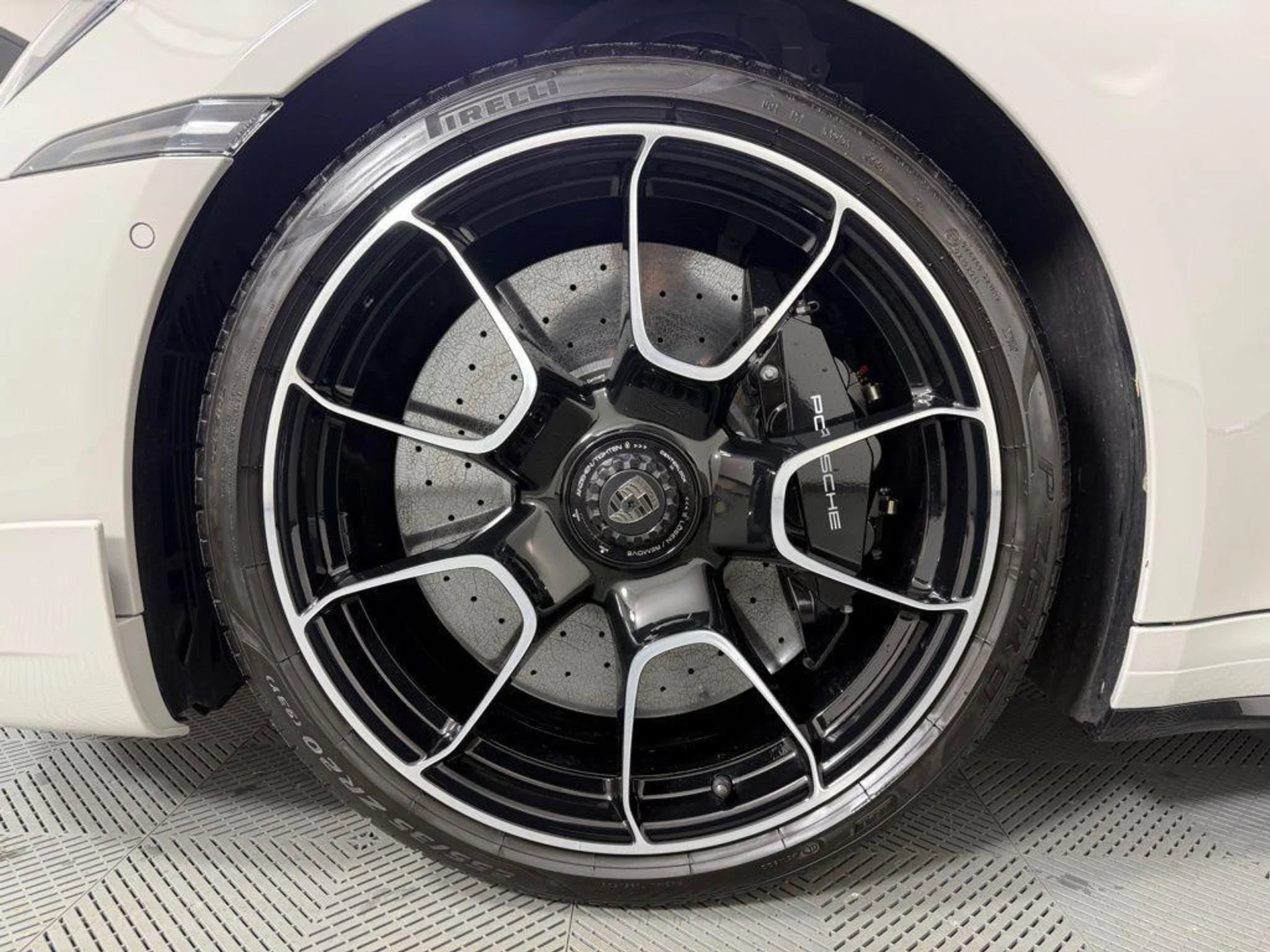 mph010_473162701_tfnz_Vms_K98_Ek_Mv_K_Ofoykl5u_V5_Rw_39ffe9c4f5