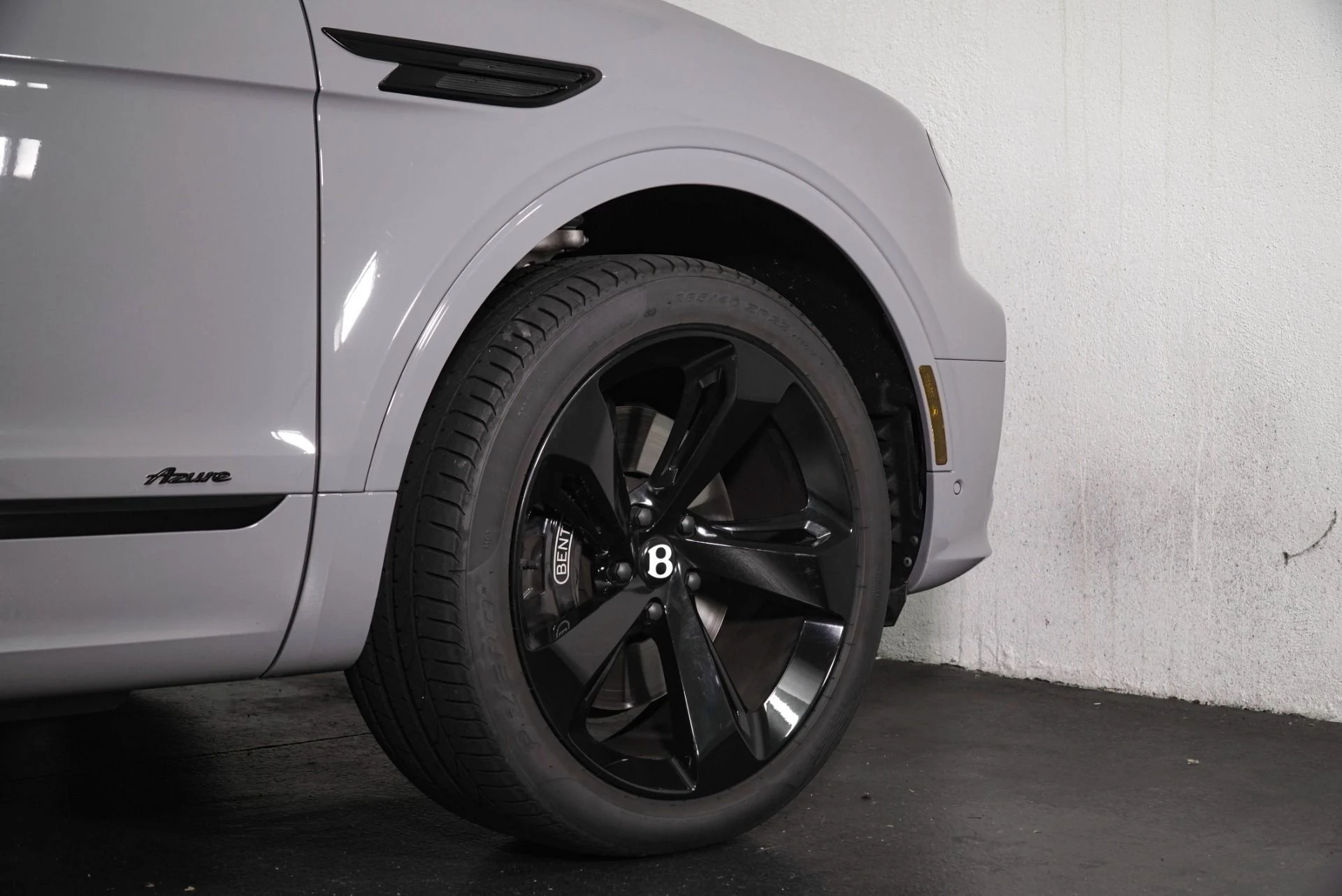 mph010_477511299_Used_2023_Bentley_Bentayga_EWB_Azure_1787284966_af7b58a2a2