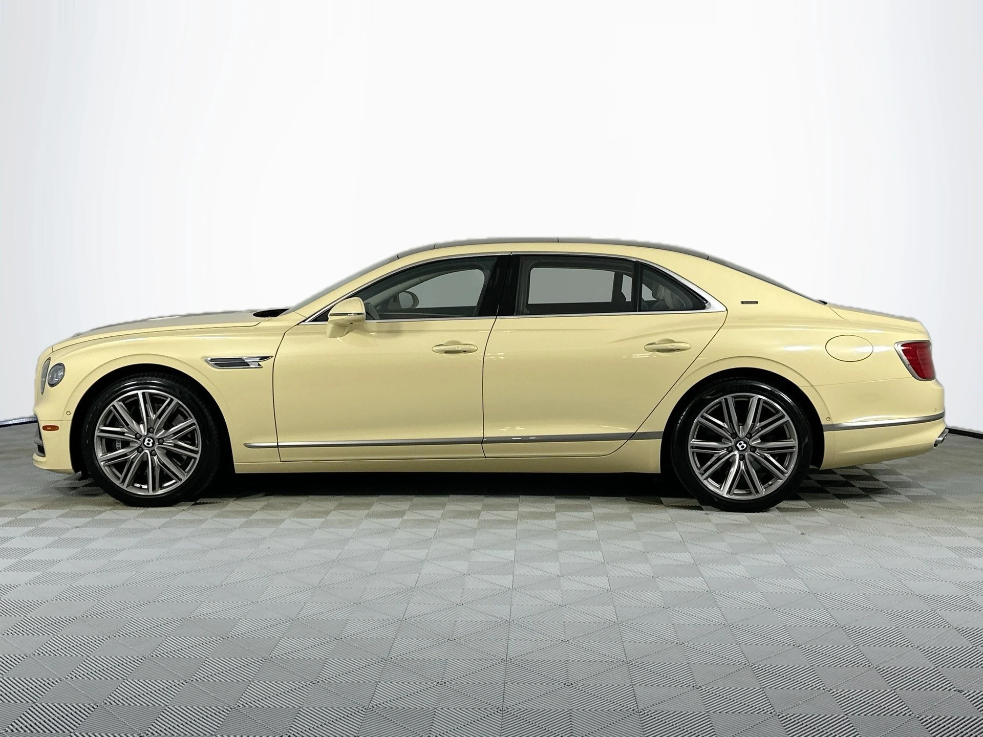 mph010_479036613_11_485cbcafc4