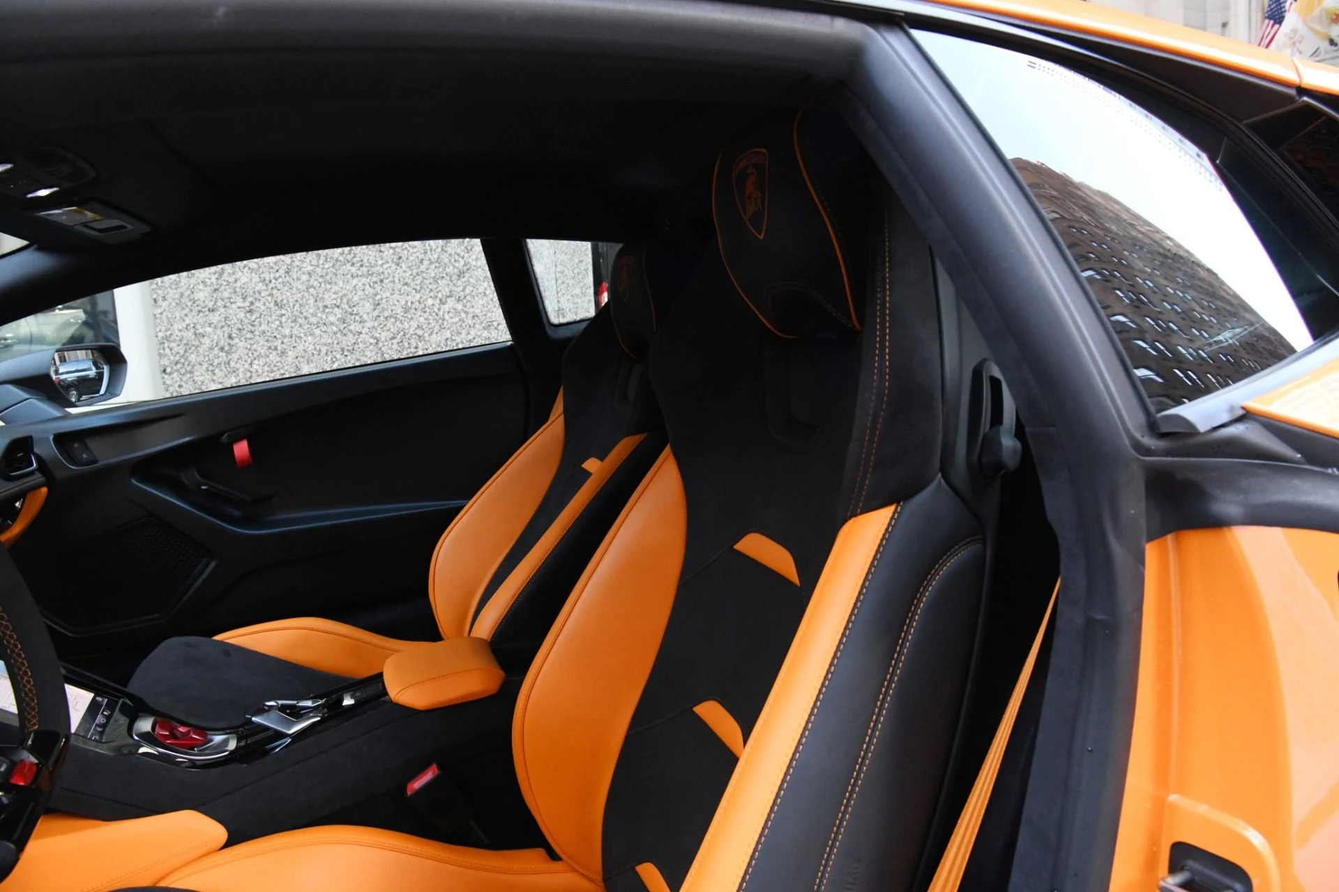 mph010_479303621_Used_2023_Lamborghini_Huracan_Sterrato_1748536485_737c9fa6af