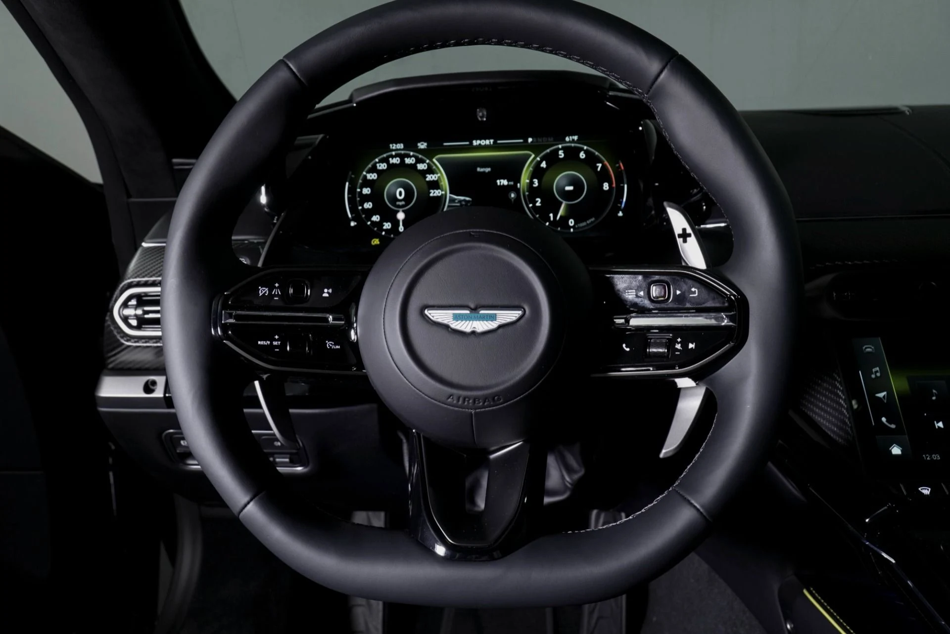 mph010_479979646_New_2026_Aston_Martin_Vantage_S_1768374197_9f8172dc47