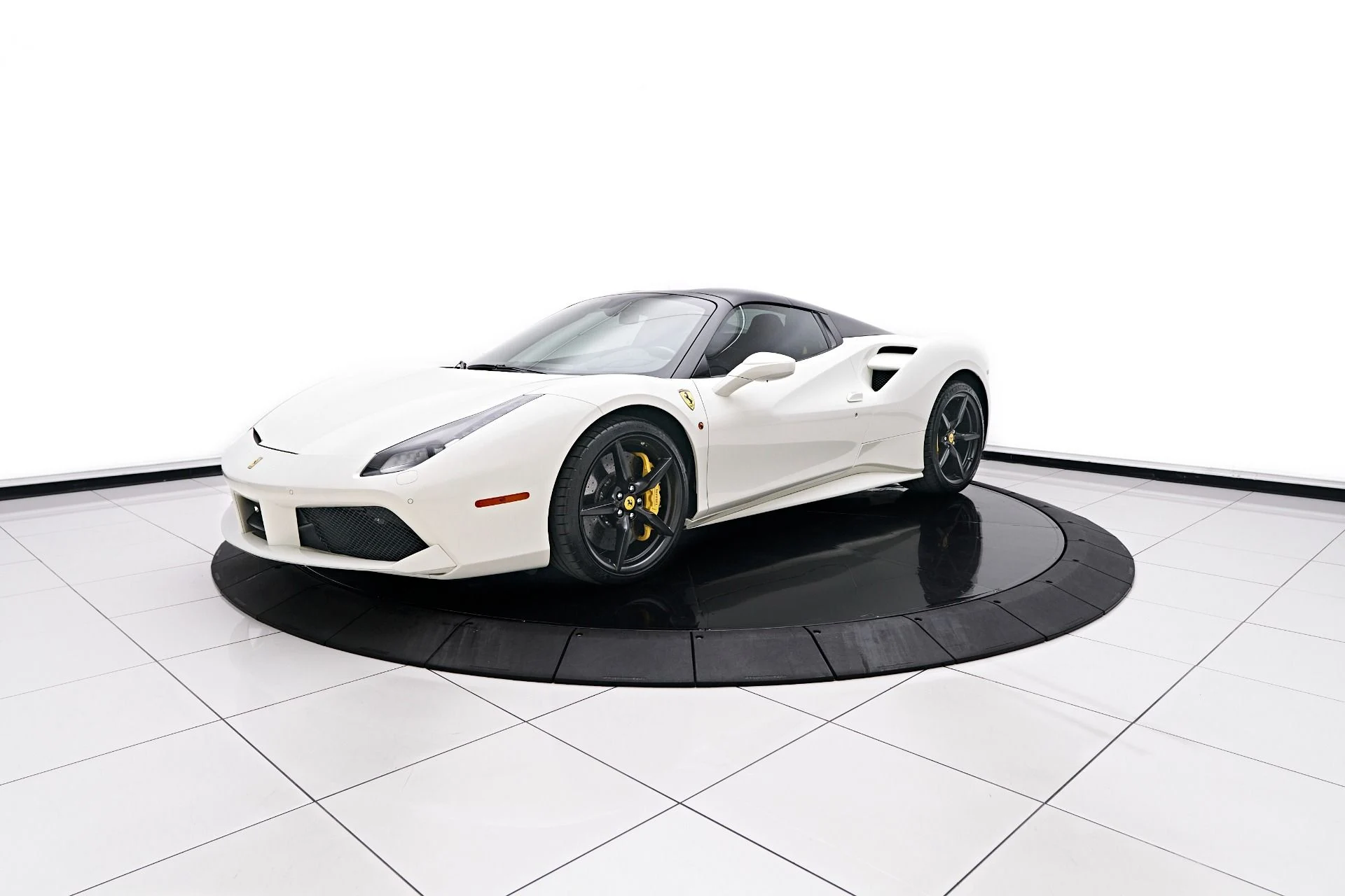 mph010_482413241_Used_2019_Ferrari_488_Spider_Base_1748546084_dd41716c09