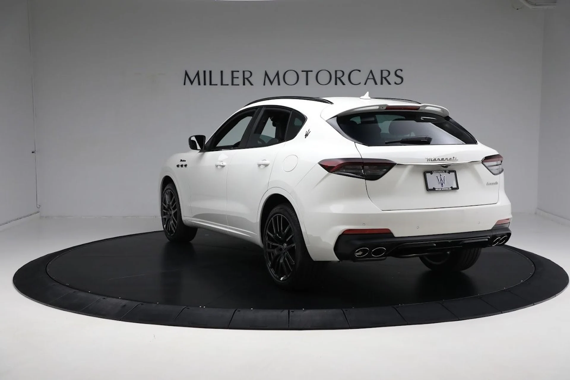 mph010_485135355_New_2024_Maserati_Levante_Modena_Ultima_8634550813