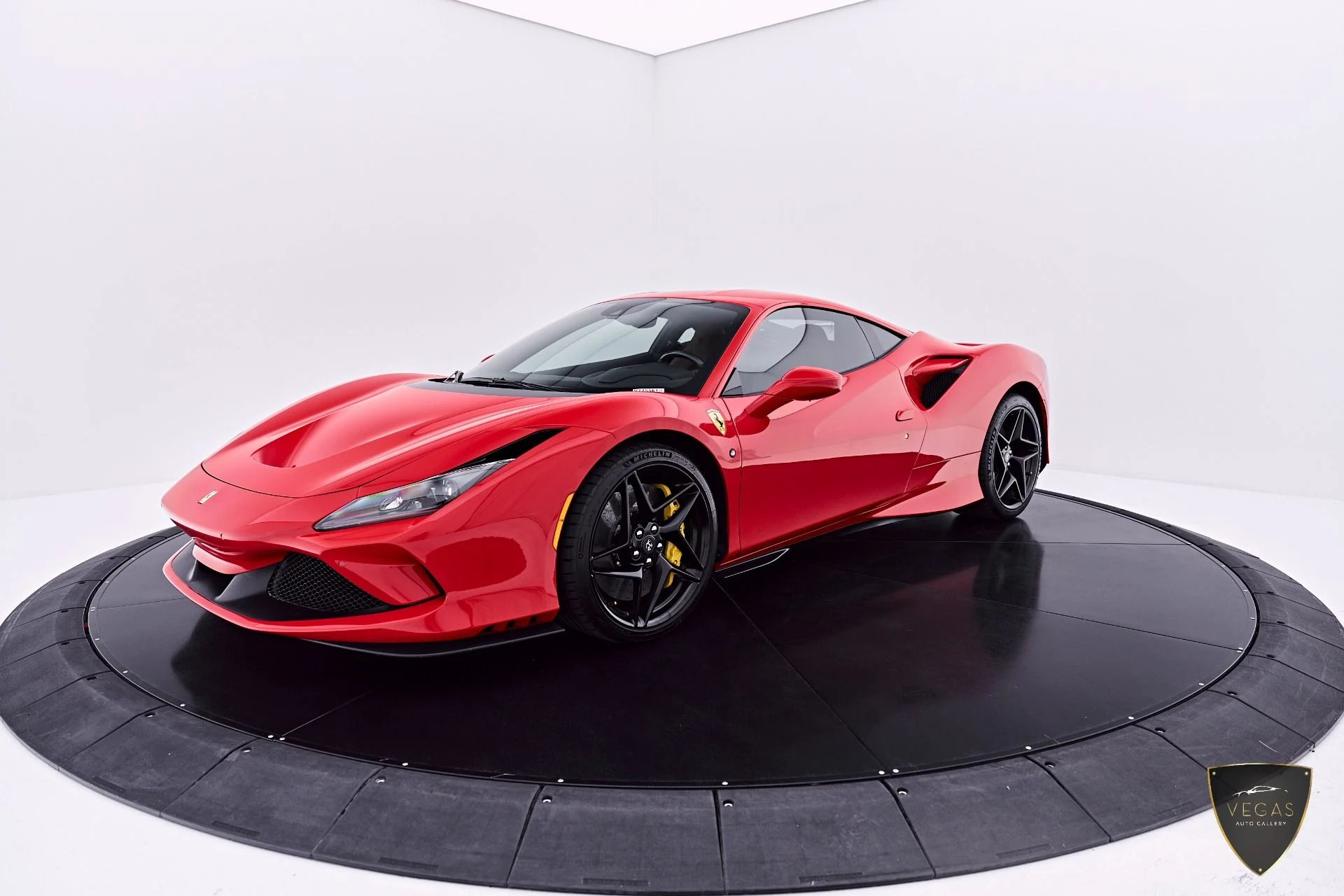 mph010_48657272_Used_2022_Ferrari_F8_Tributo_Base_1783506996_5c3817b5f6