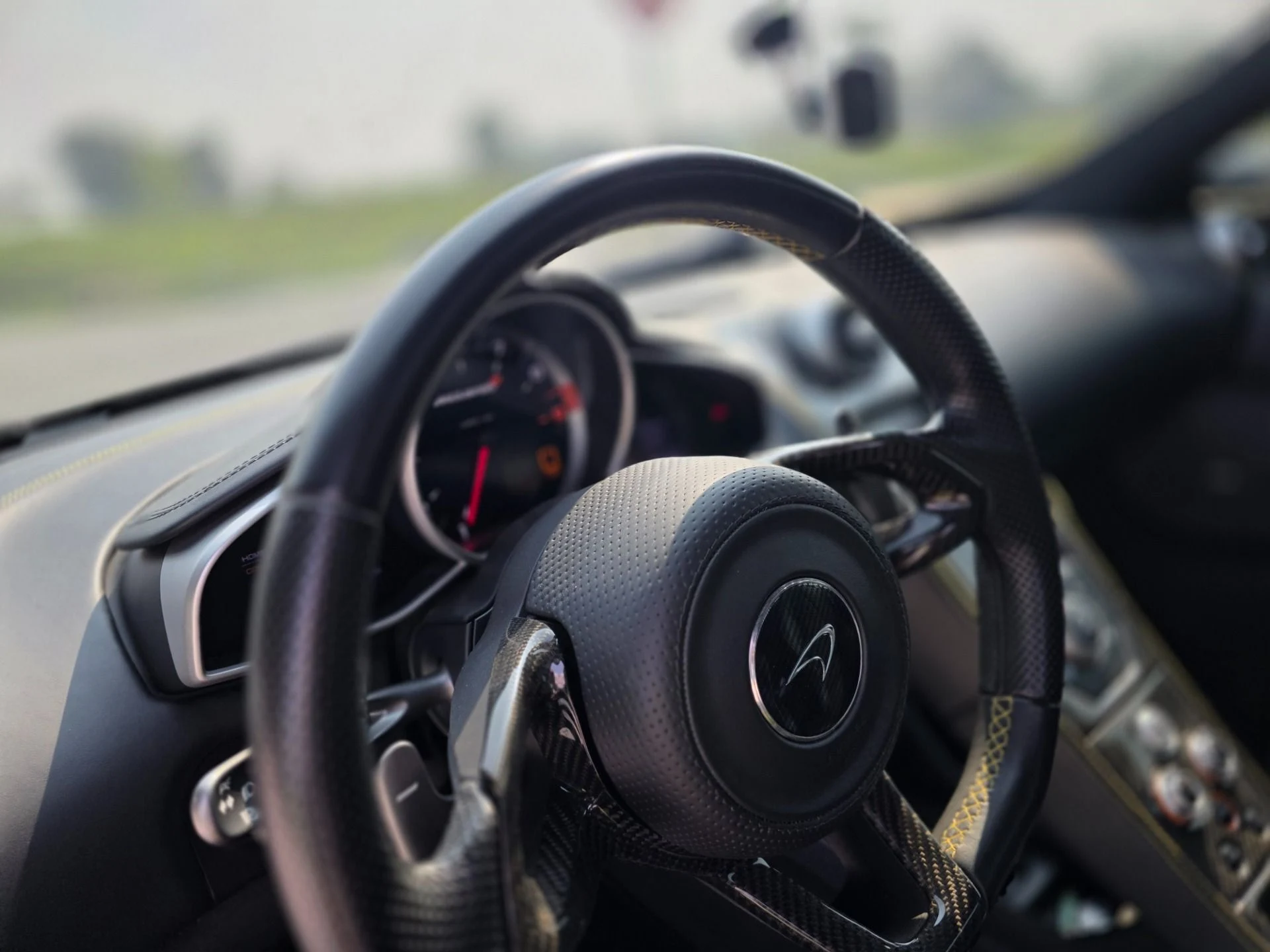 mph010_488755949_Used_2015_Mc_Laren_650_S_Spider_1754412764_53c467c040