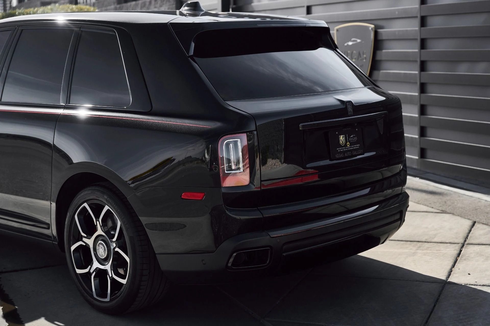 mph010_491706002_Used_2021_Rolls_Royce_Cullinan_Base_1770692151_68b84a6e8b