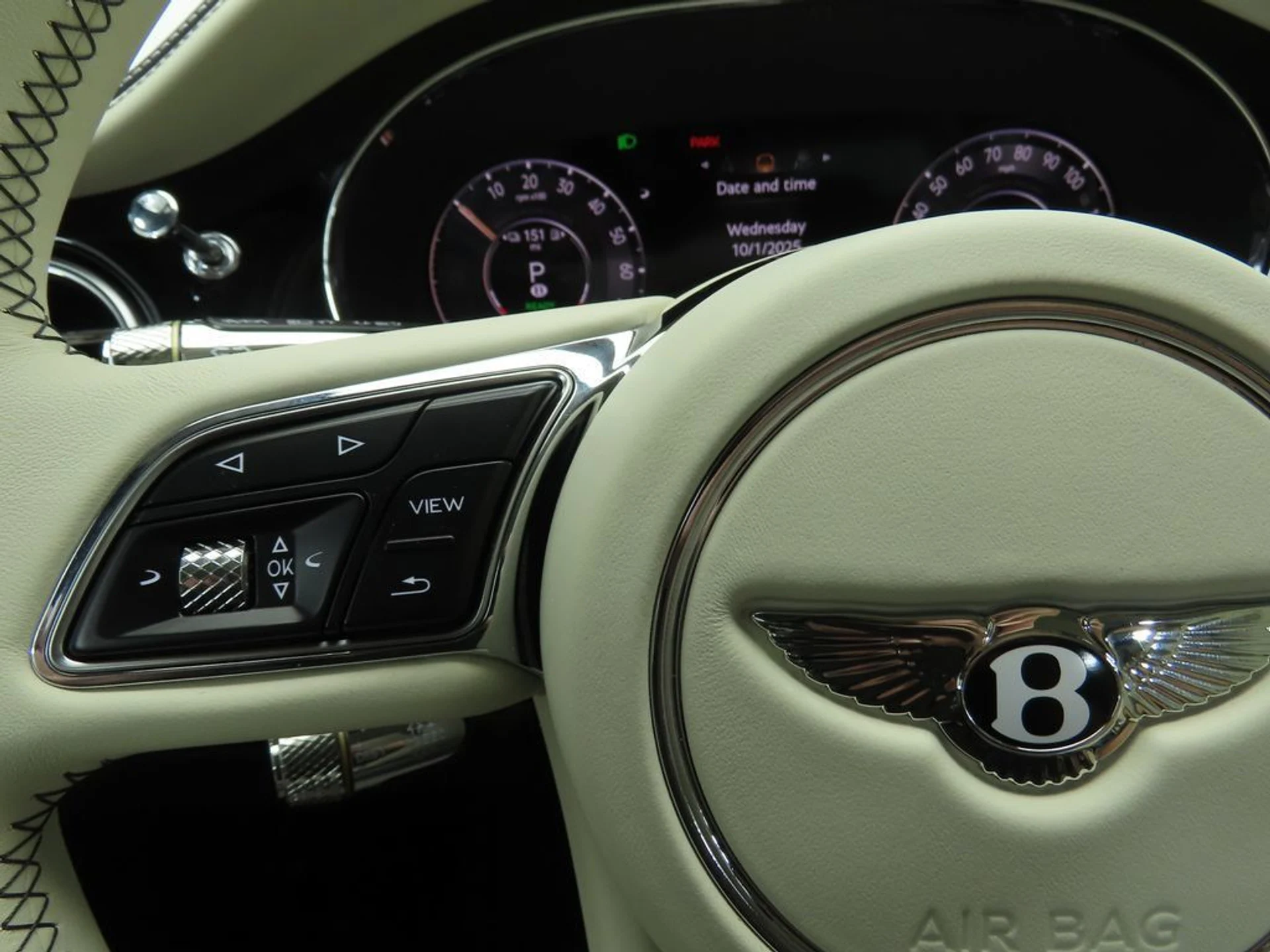 mph010_495090230_new_2025_bentley_continental_gtblackeditioncoupe_8119_22910192_11_1024_6abb1ccfe5