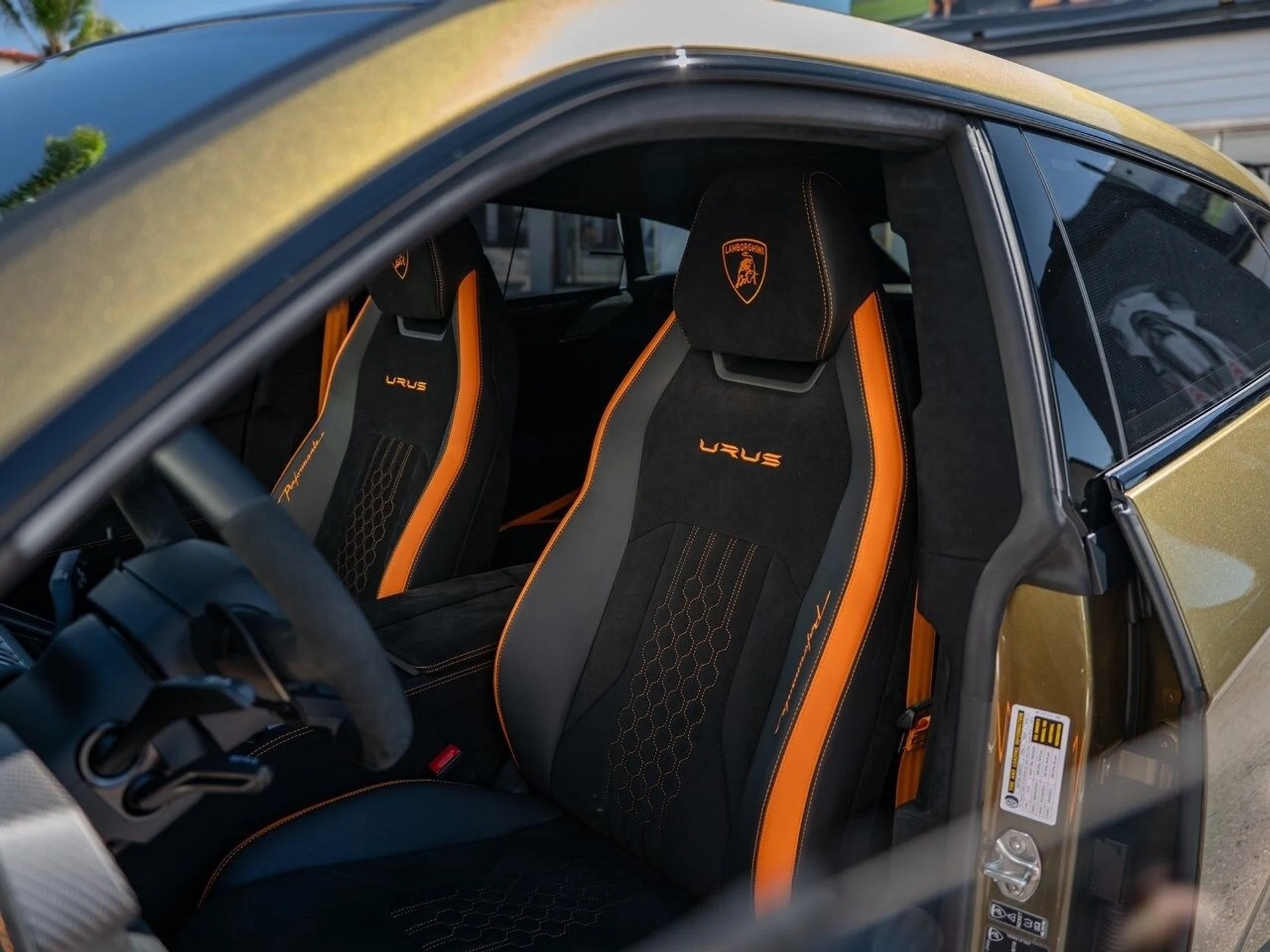 mph010_505580780_18d713e172b0ecab05ea0c95423dfe24x_84eded0c6a