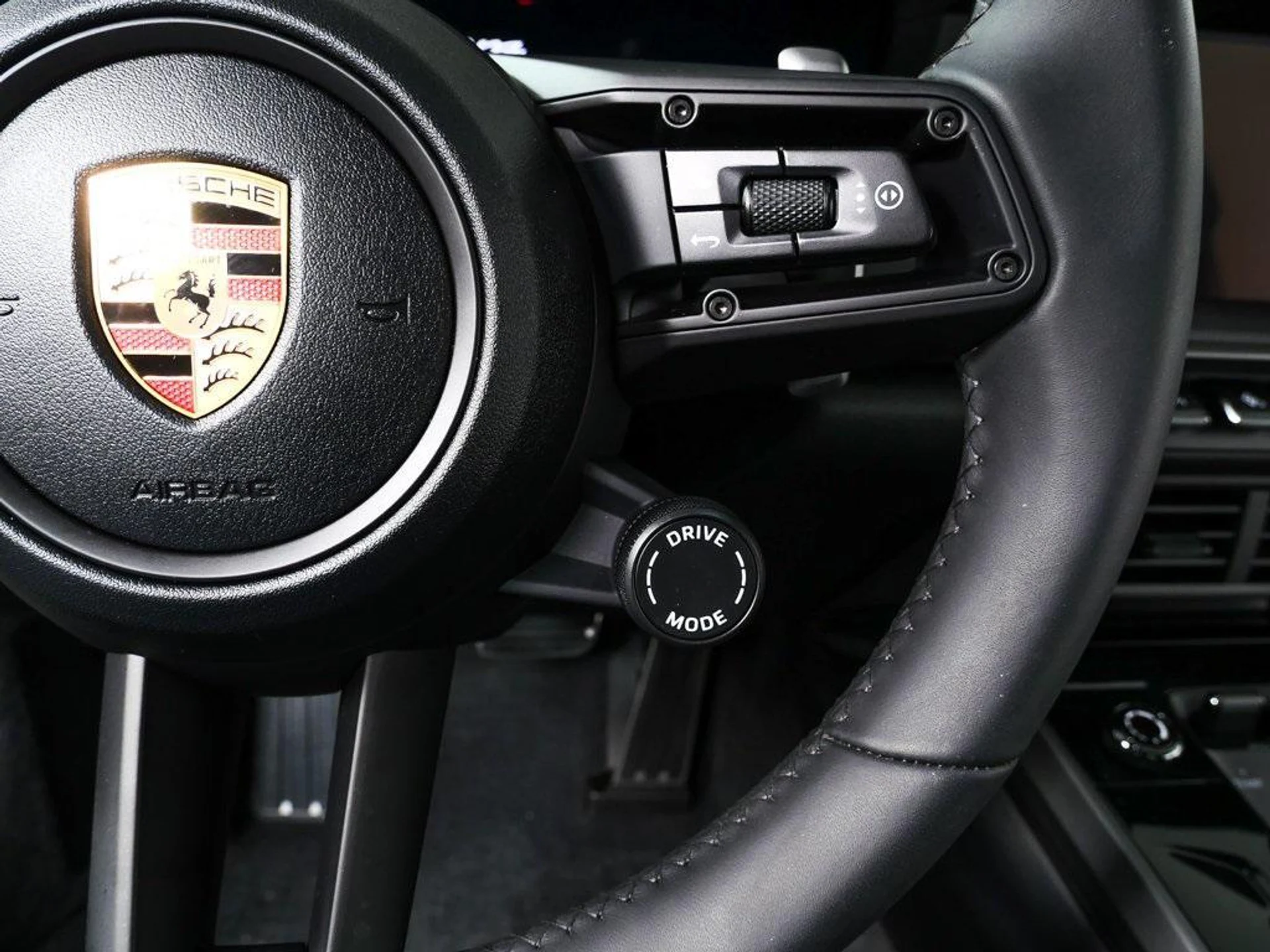 mph010_507711759_HZ_Tg_Im_Qi2_Y_Jr_R_Ta_Gni67_Gm9m_WM_d26be8fa23