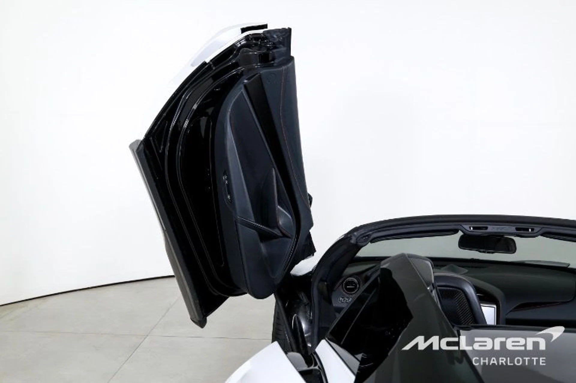 mph010_512639043_Used_2022_Mc_Laren_765_LT_Spider_07c898754d