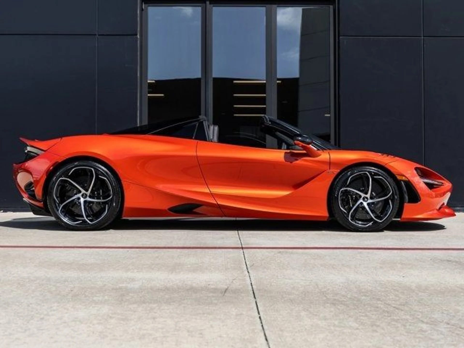 mph010_514210067_11_f8ac26ee86