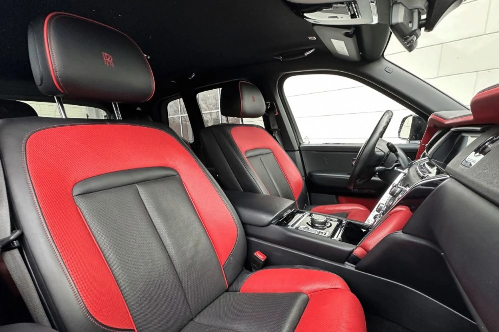 mph010_519528632_Used_2020_Rolls_Royce_Cullinan_1768571704_4c9c67b3ce