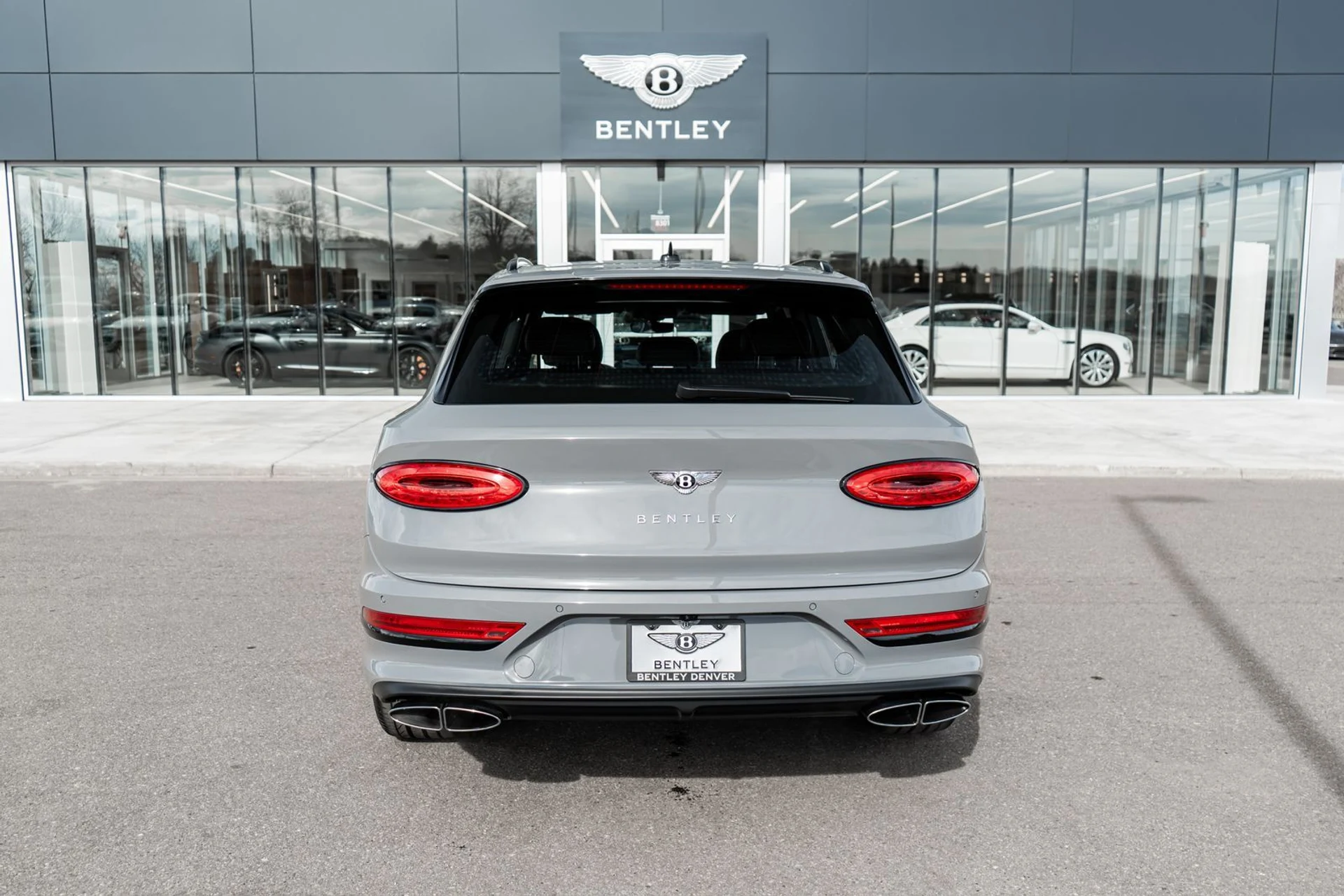 mph010_520292183_07e0b7d5_215c_4f2a_b831_ecc491bad4e7_b3cf6d2350