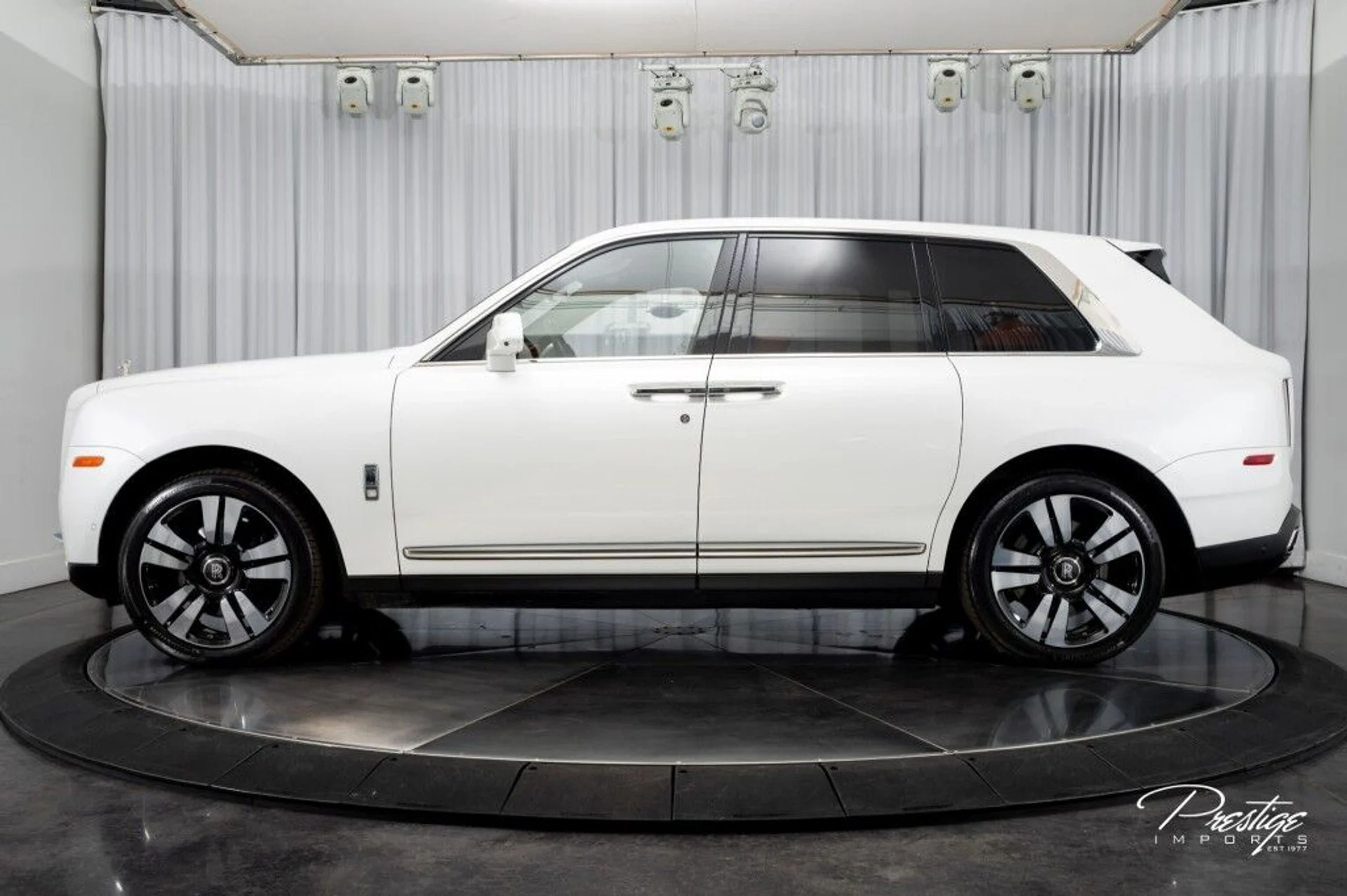 mph010_521837128_5ae58729841bc4329b5b99ac32d37a76_70c39f1494