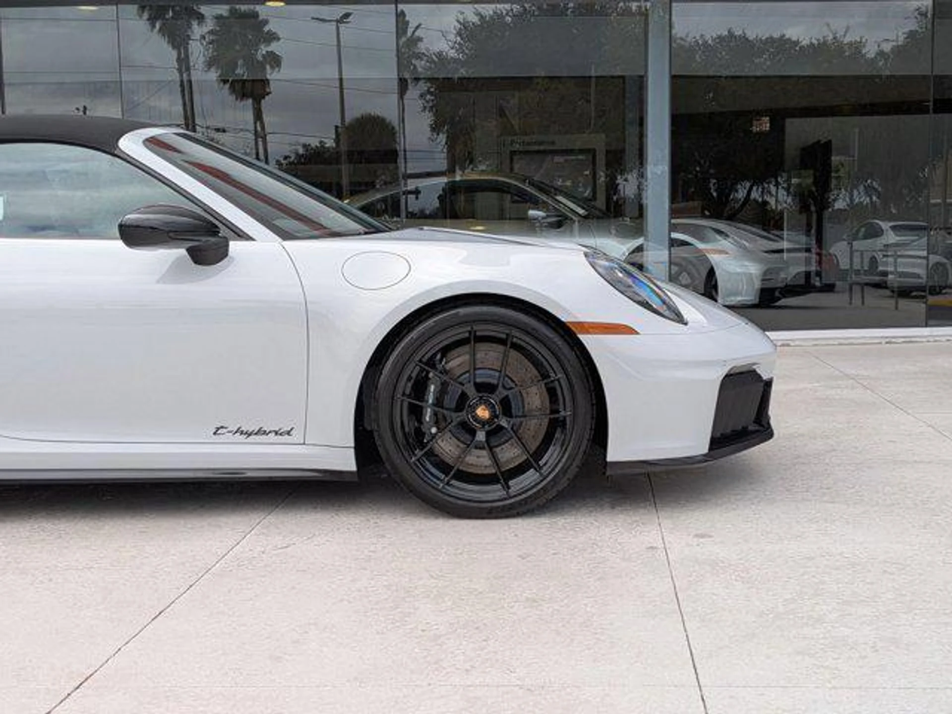 mph010_536763173_b_DX_R_Lrceyhjx_Xs_Ewcn6fl_Dg_Ot8_4c8fa58810