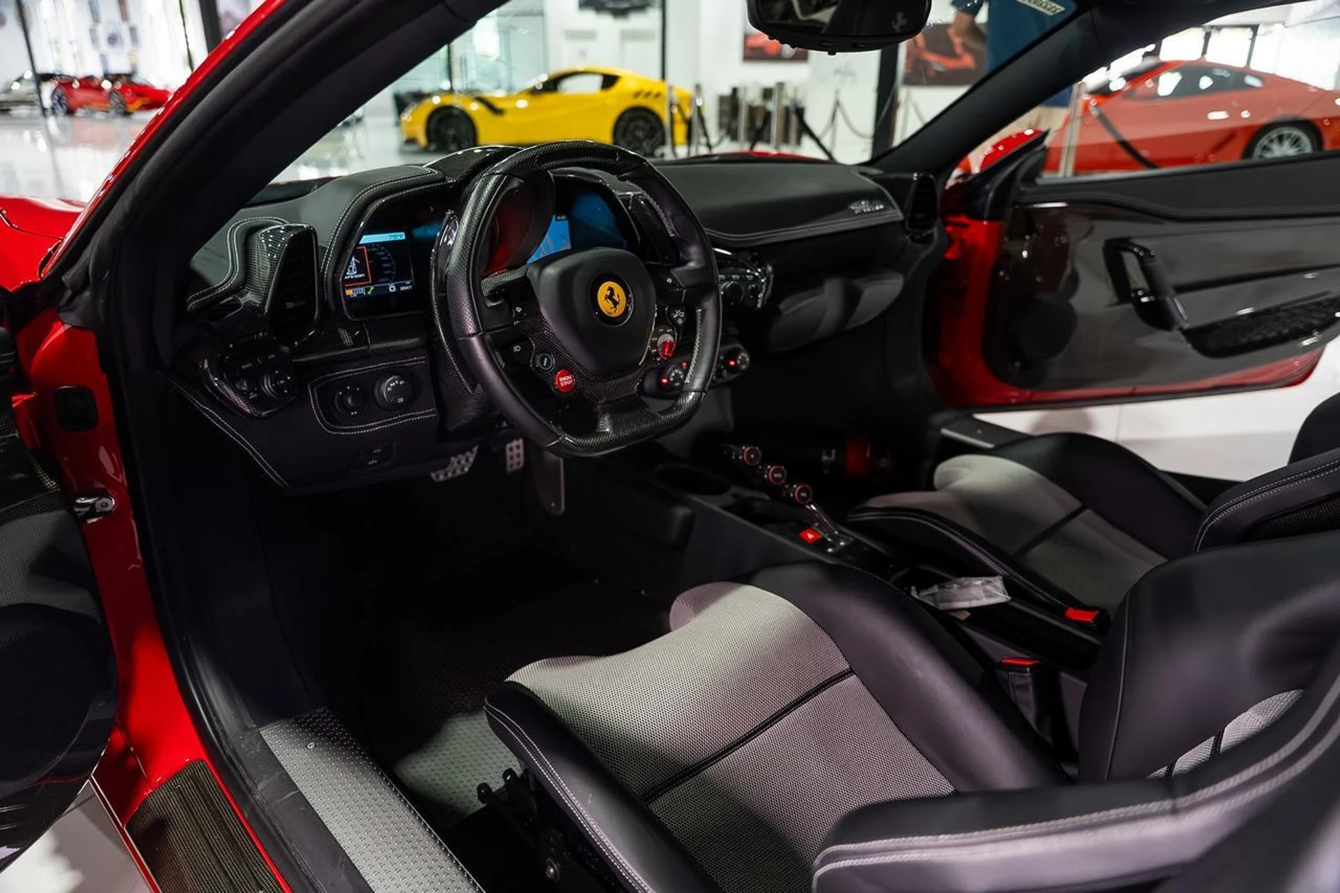 mph010_541432957_73eb8350915610cbea619a1ee3d1cfc9_086abbfdd3