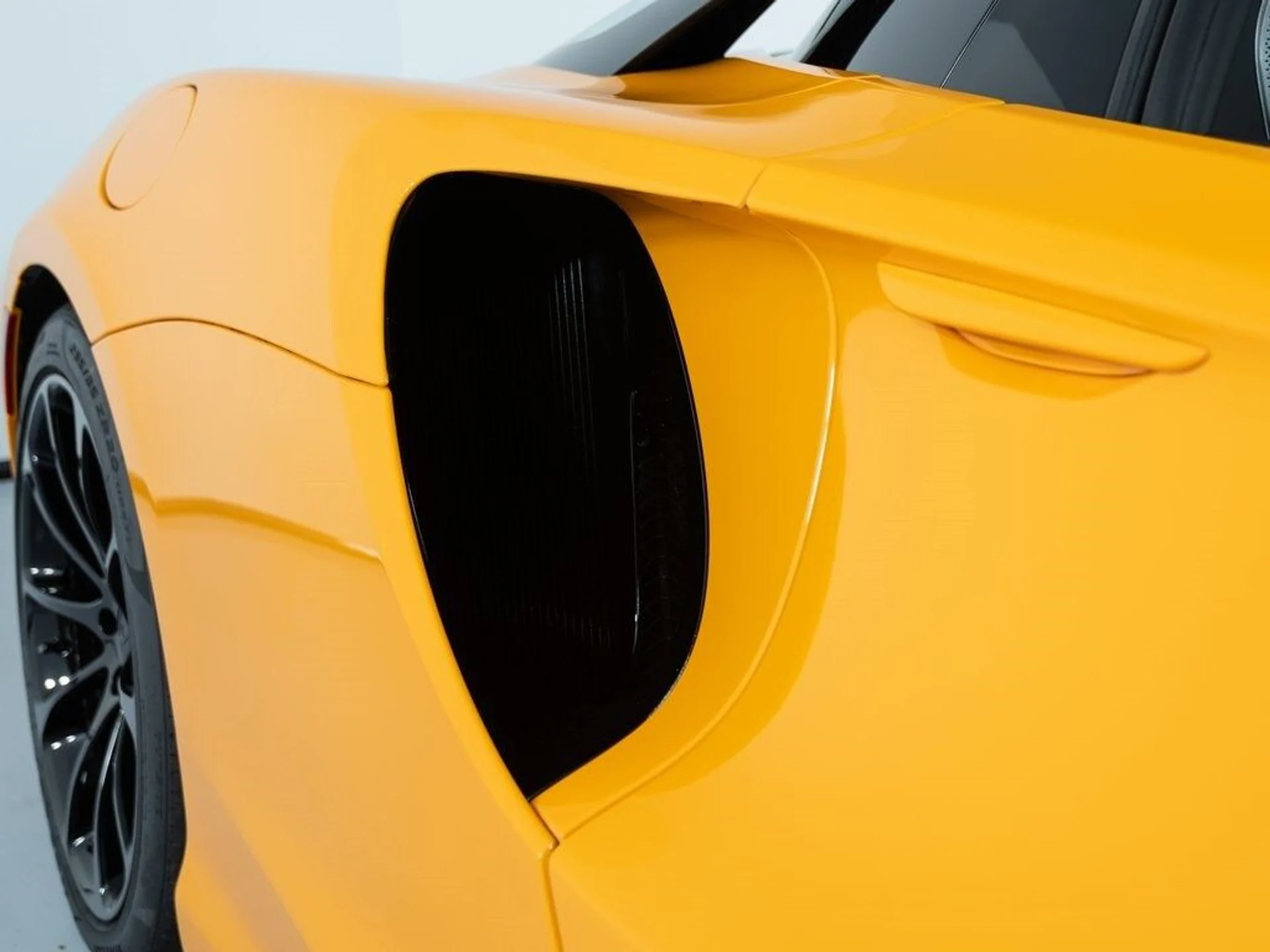 mph010_54445969_8a20d20b7e44ff171a3be2b1a14310fdx_ff646b5f45