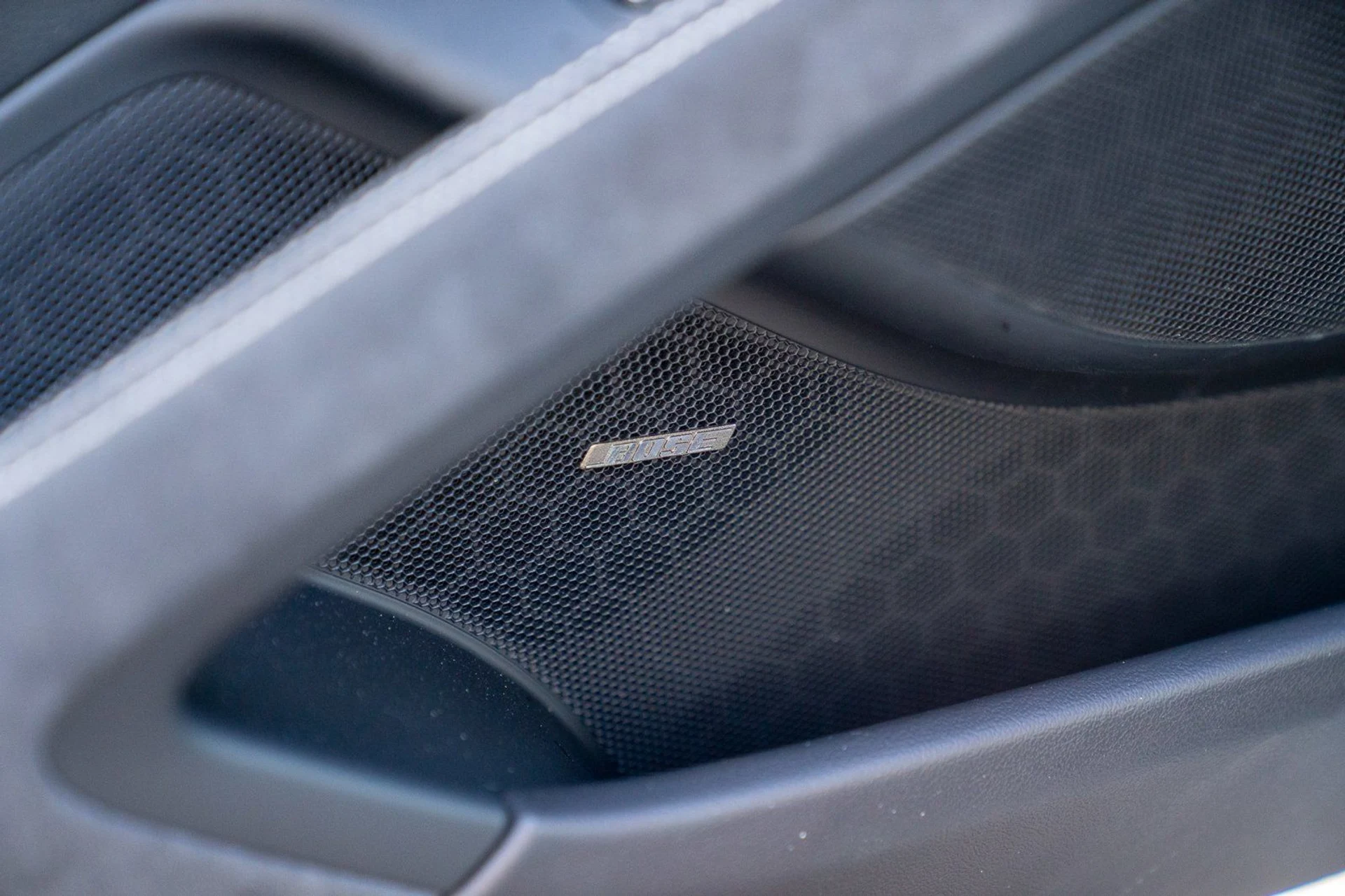 mph010_546555645_4a83cc4029f03fd83e4c5903e0d26414x_96ed5c29e5