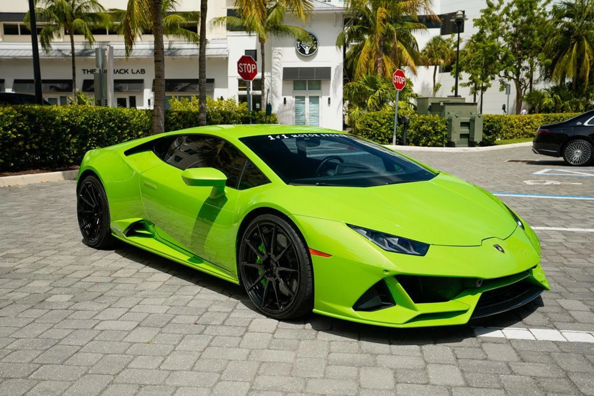 mph010_55388607_used_2020_lamborghini_huracan_evo_coupeawd_14354_22890839_11_1024_f0ad594b5c