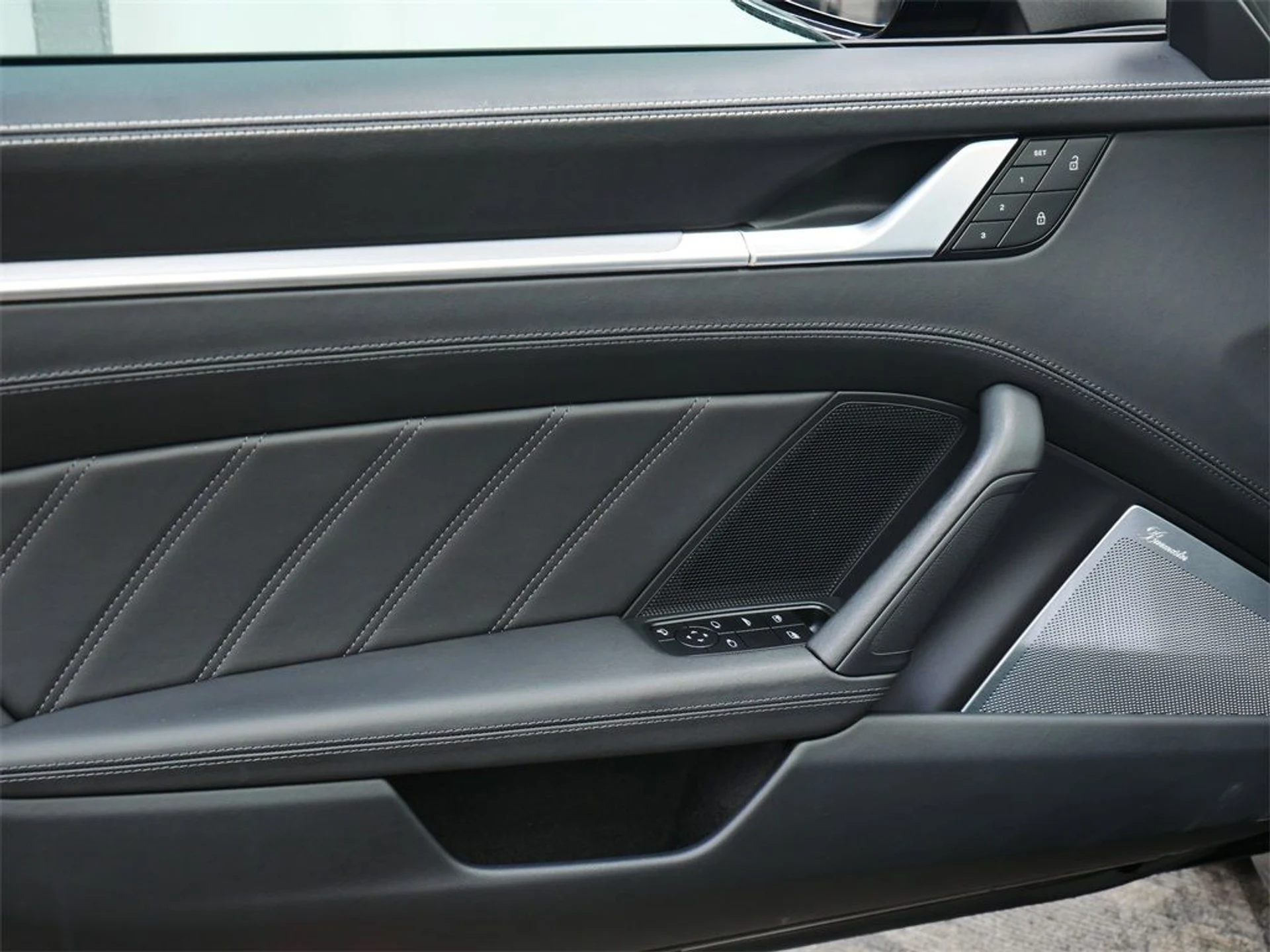 mph010_554798609_0c7c89c9f1bc063d78e3665960868fbf_603c309b83