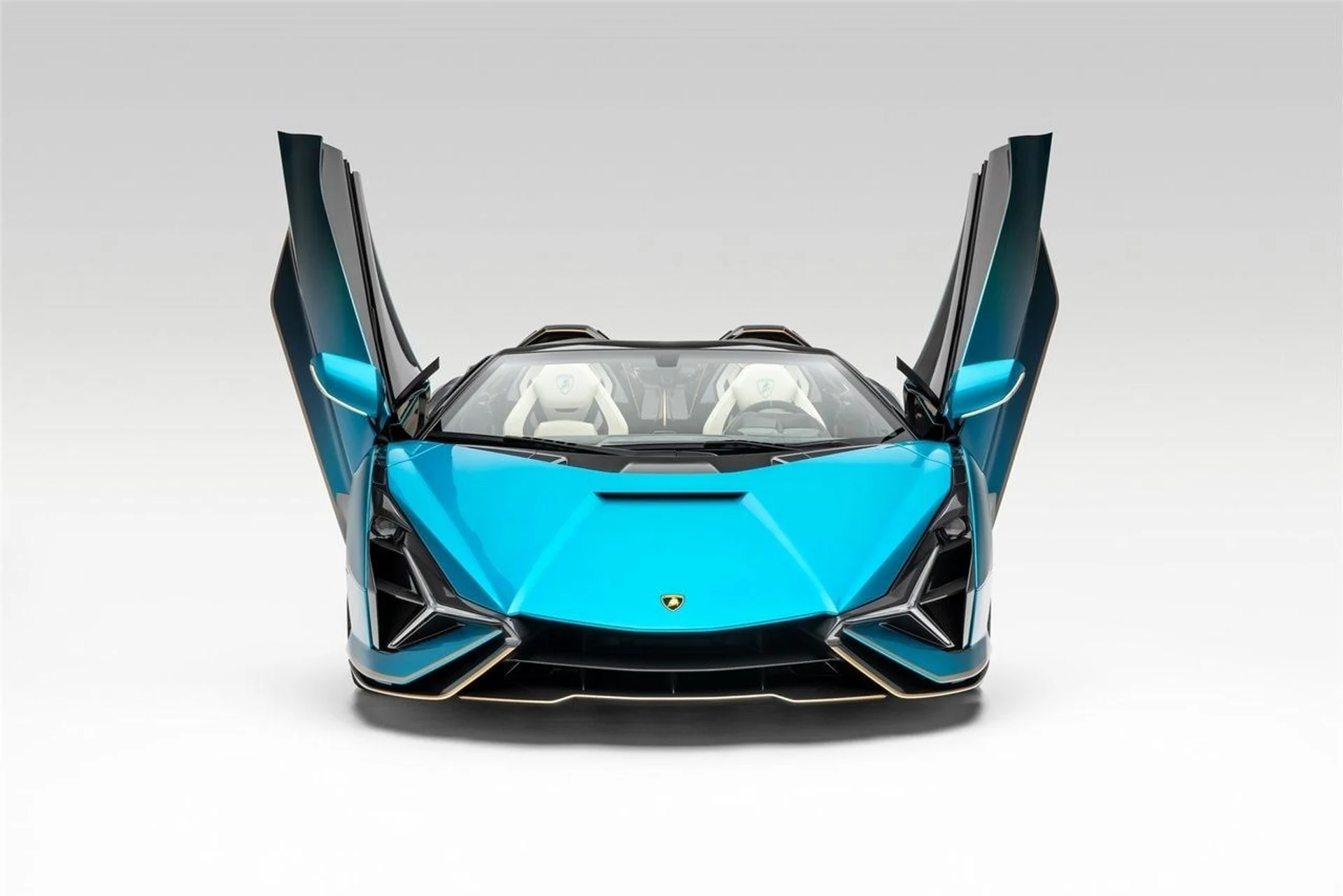 mph010_558990698_1557217538128374ed61203991f4d228x_79183cc9b5
