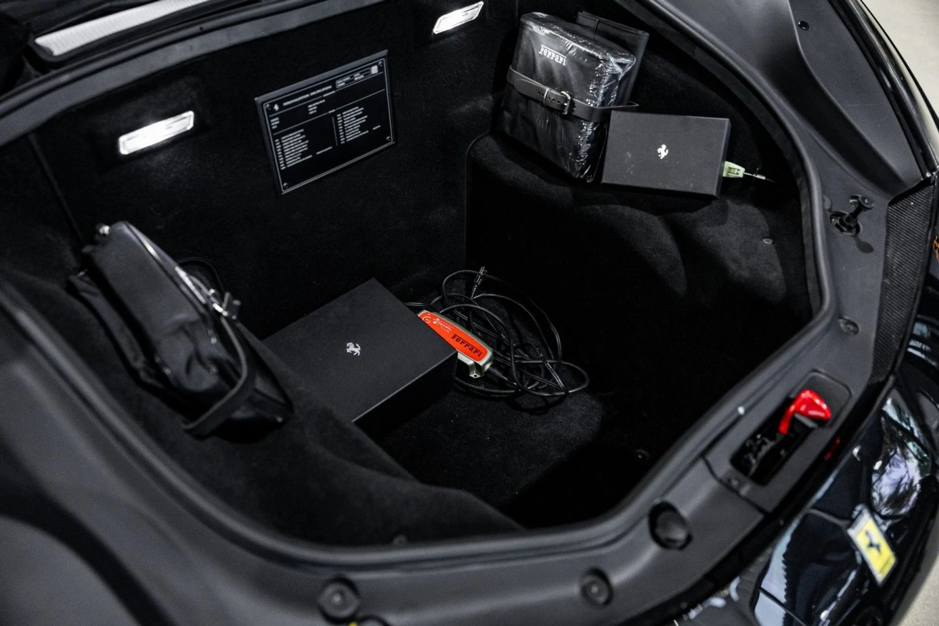 mph010_56263550_8w_b7e2595017