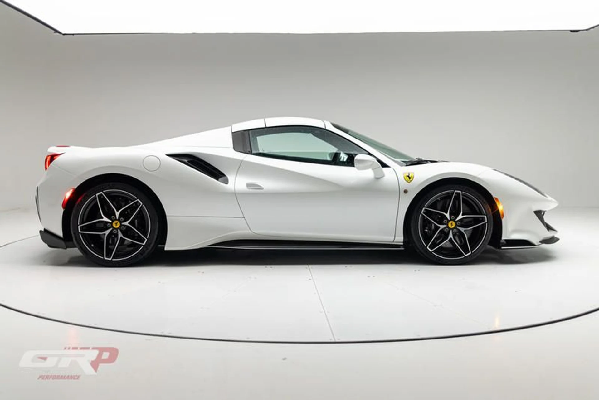 mph010_563624671_617_E176_C_73_C9_4_BF_0_A072_B2_F9_E607_C65_F_3cf5e591d0