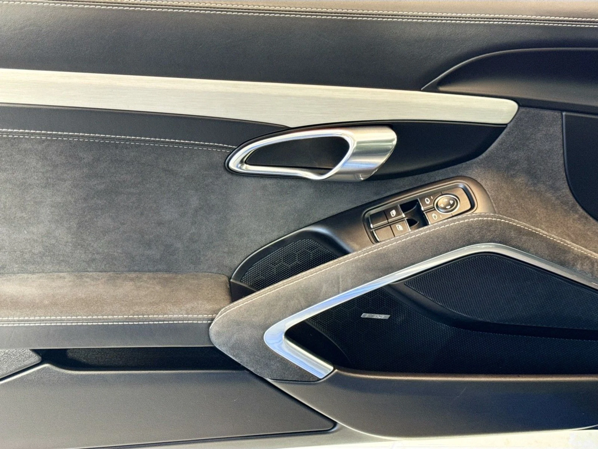 mph010_565408382_fab5b79e26a1216d0aa97786e0c771ba_ffb9b55482