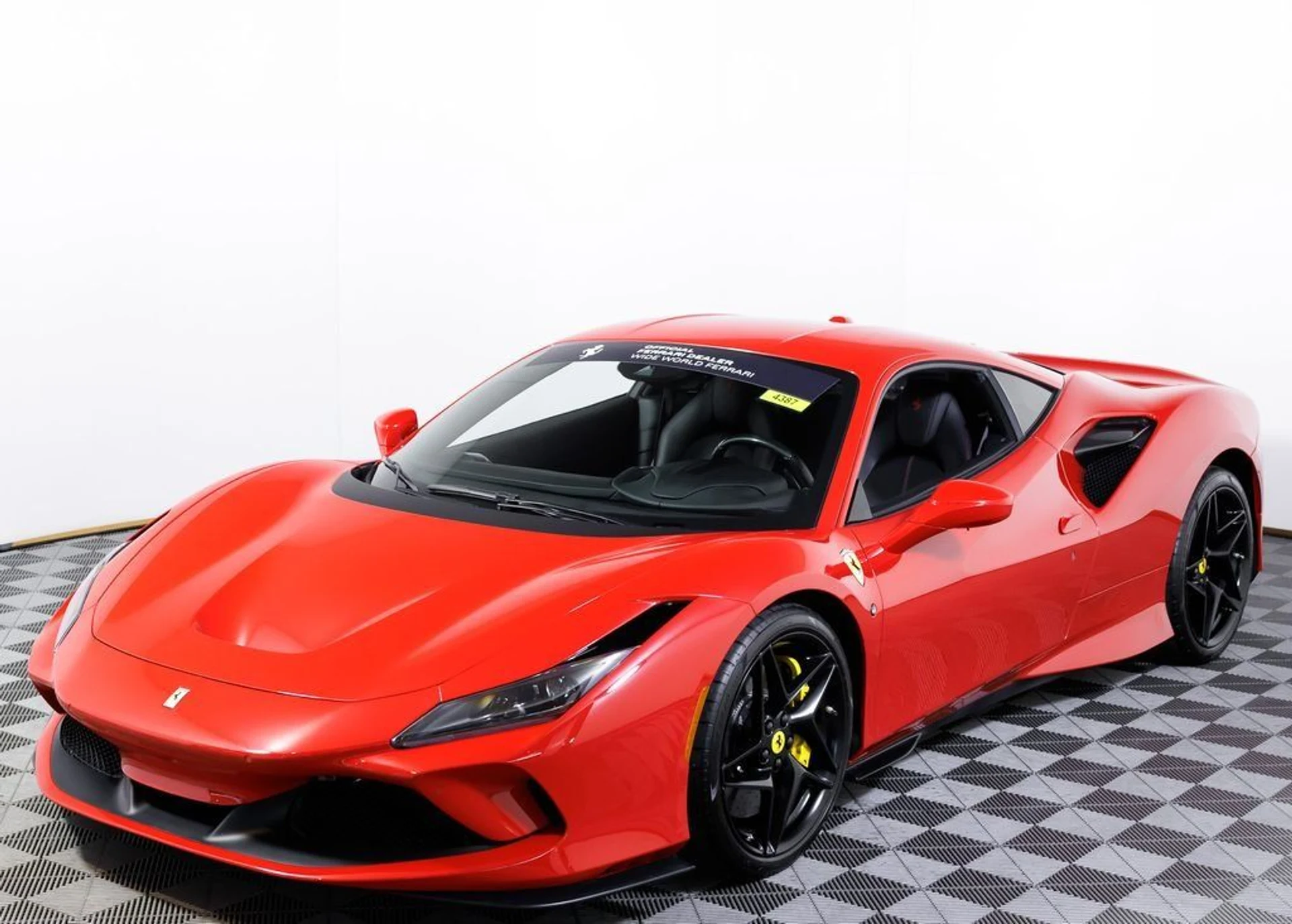 mph010_566162000_3d2a18db709b806c3de4dff3d1ea6fef_00cf51d1d3