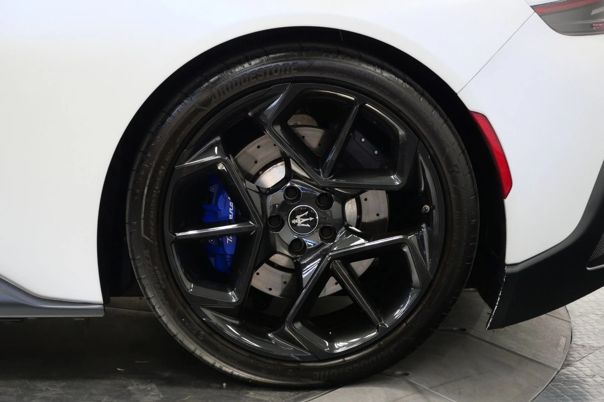 mph010_570369825_Used_2023_Maserati_MC_20_Factory_Matte_Paint_Extended_Leather_and_Alcantara_Interior_1773426820_5527acf023