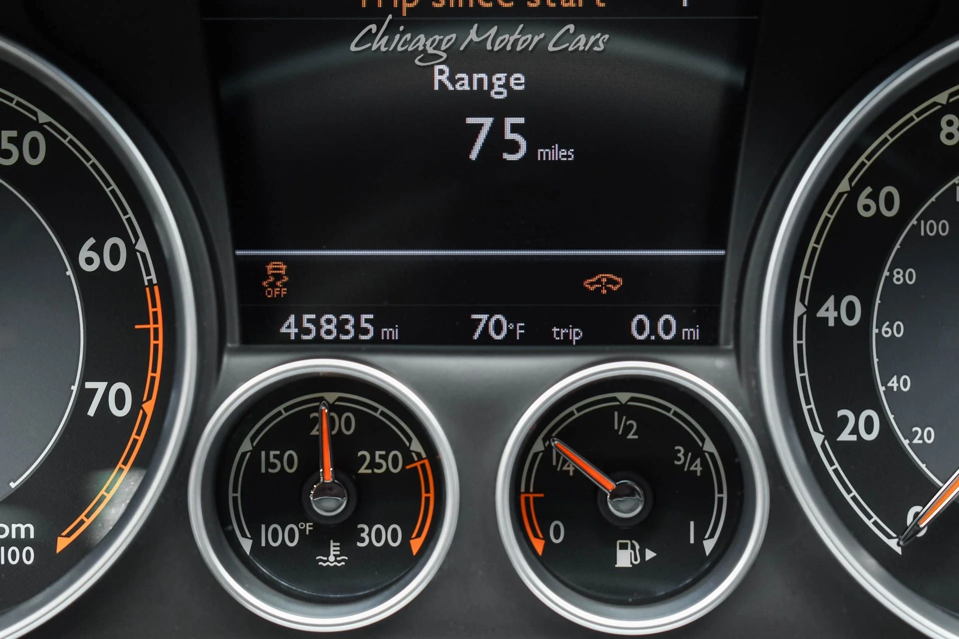 mph010_576246030_12991_p11_l_1303bbab0f