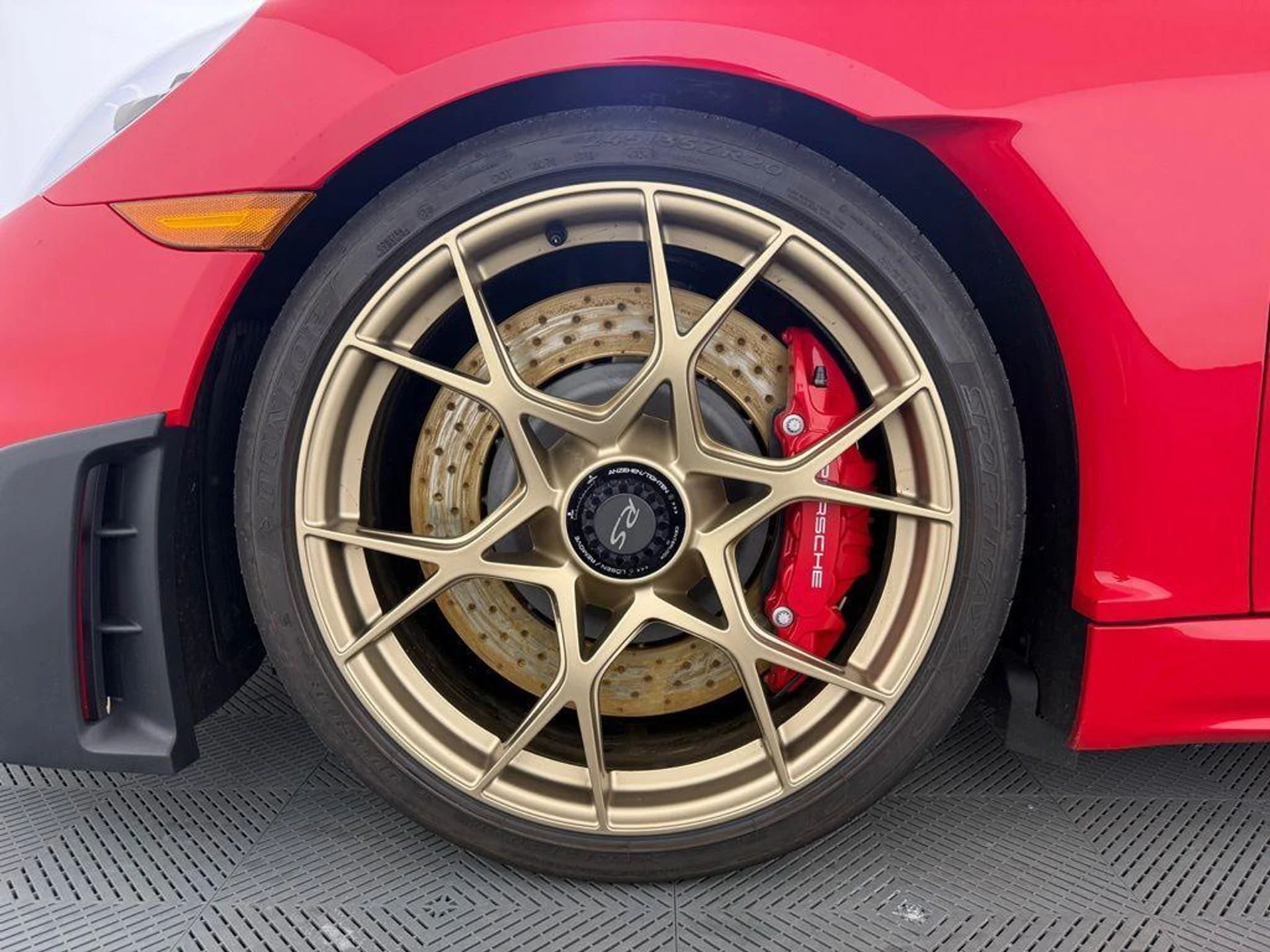 mph010_578144965_i7_NA_Dwi1w_E5_Rj_T_Rd_Hl_H_Lk07a_MI_d110c684b9