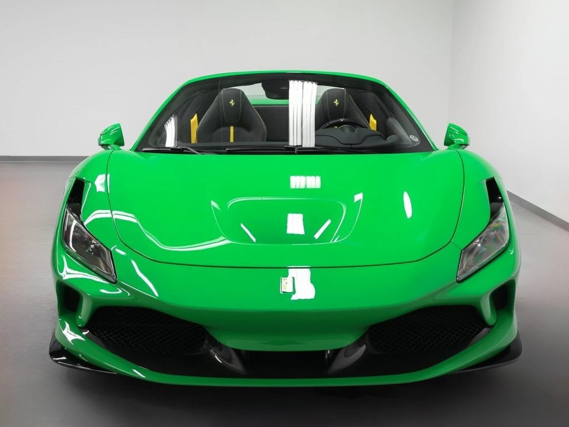 mph010_578584470_11_f2ce5b9bfa