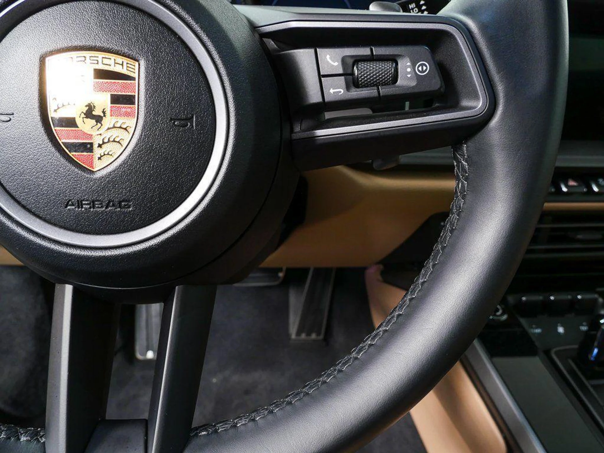 mph010_585109504_b2_GQFF_Gk_Qh_Ttmpi_Kv_ZV_Odl1j_O_Lc_77b4678e08