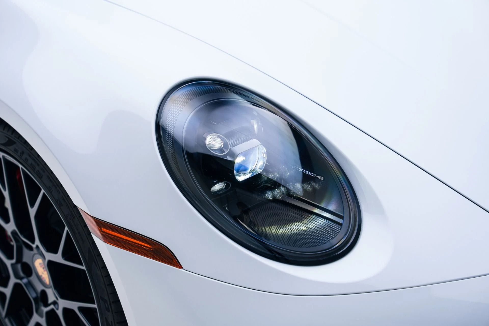 mph010_58711630_Used_2022_Porsche_911_Carrera_4_GTS_1764979755_25d35f3a9b