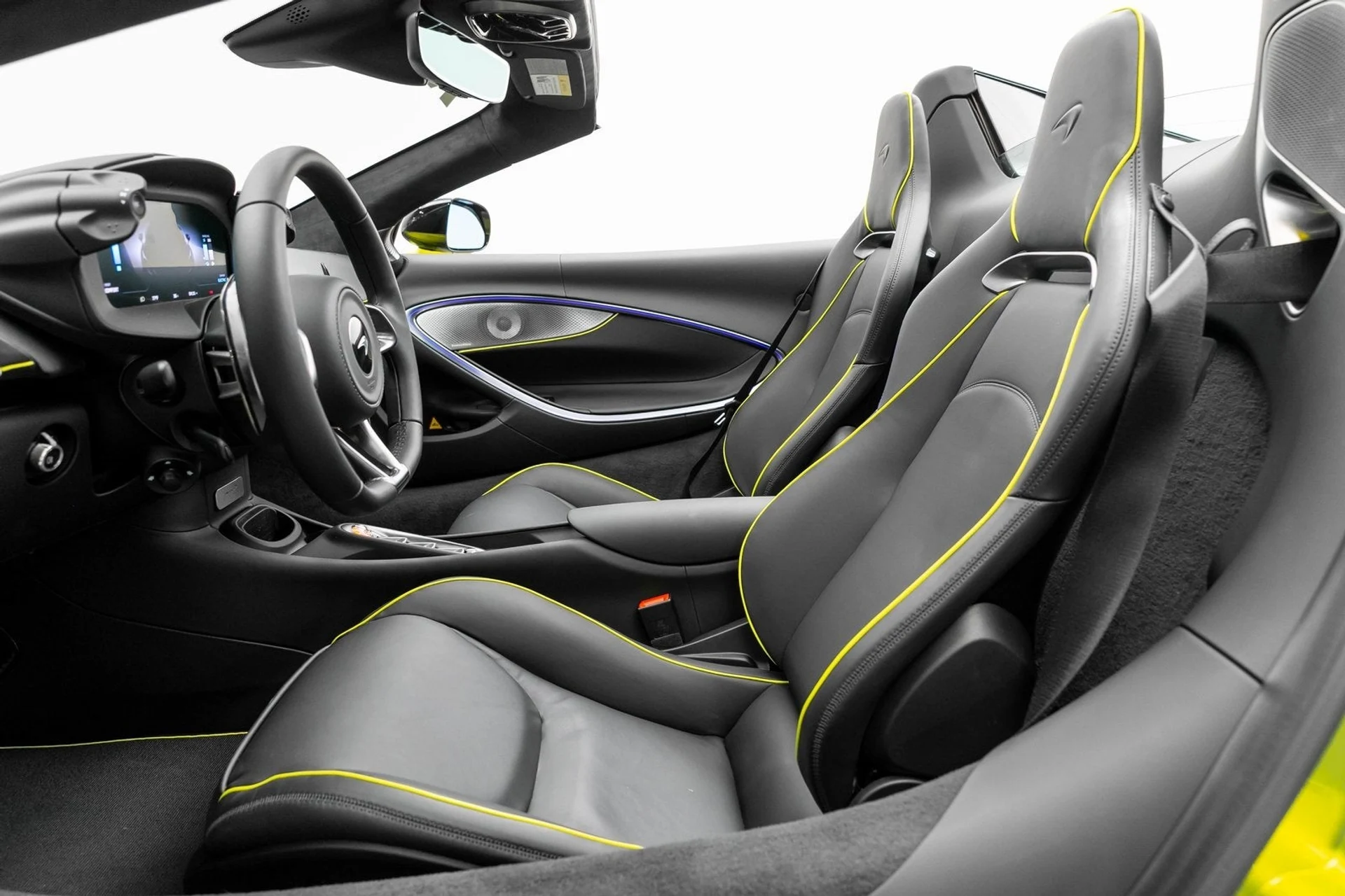 mph010_589642636_11_edebf20ca0