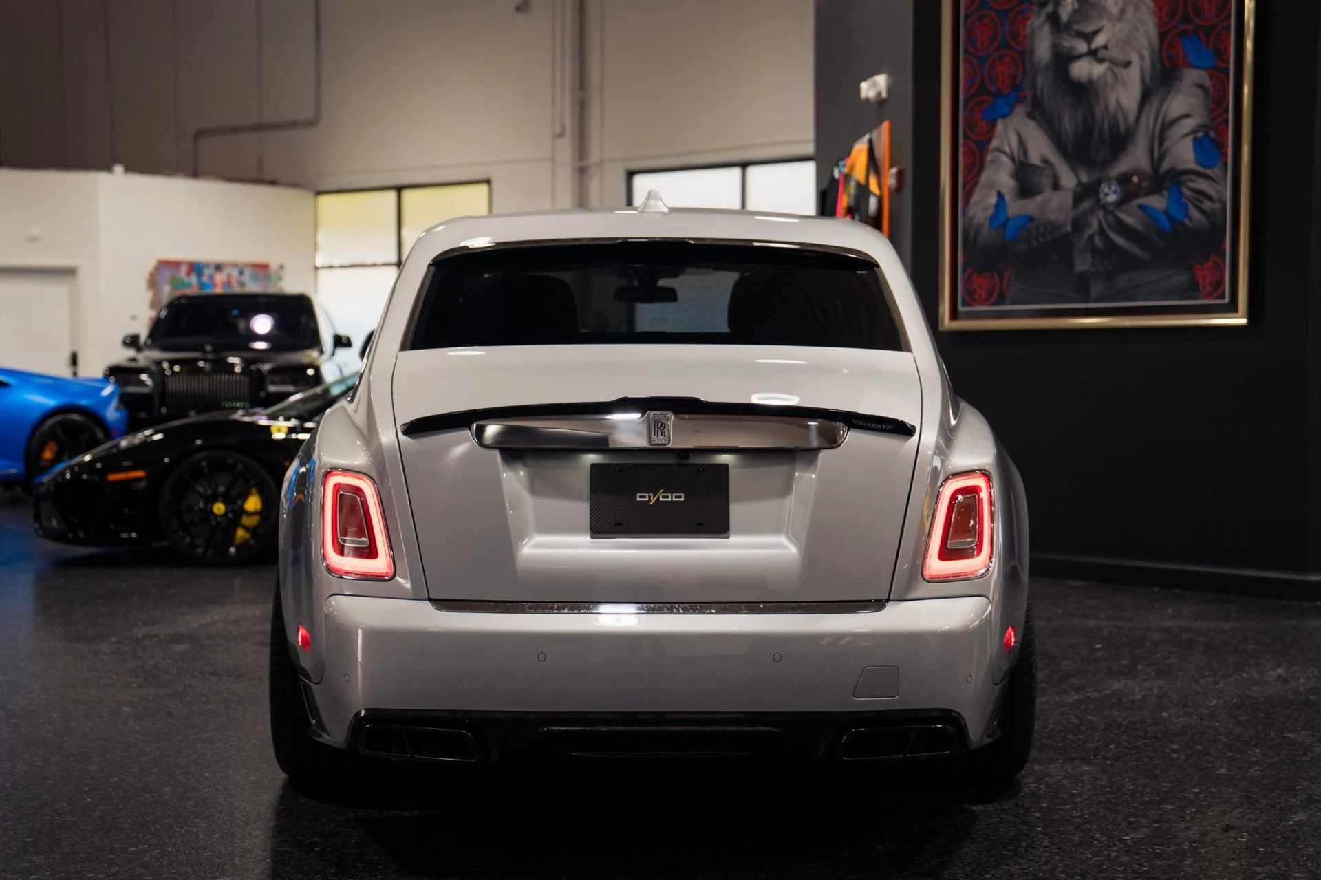 mph010_591651682_Used_2020_Rolls_Royce_Phantom_Mansory_Carbon_Kit_1786567460_438c2026cb