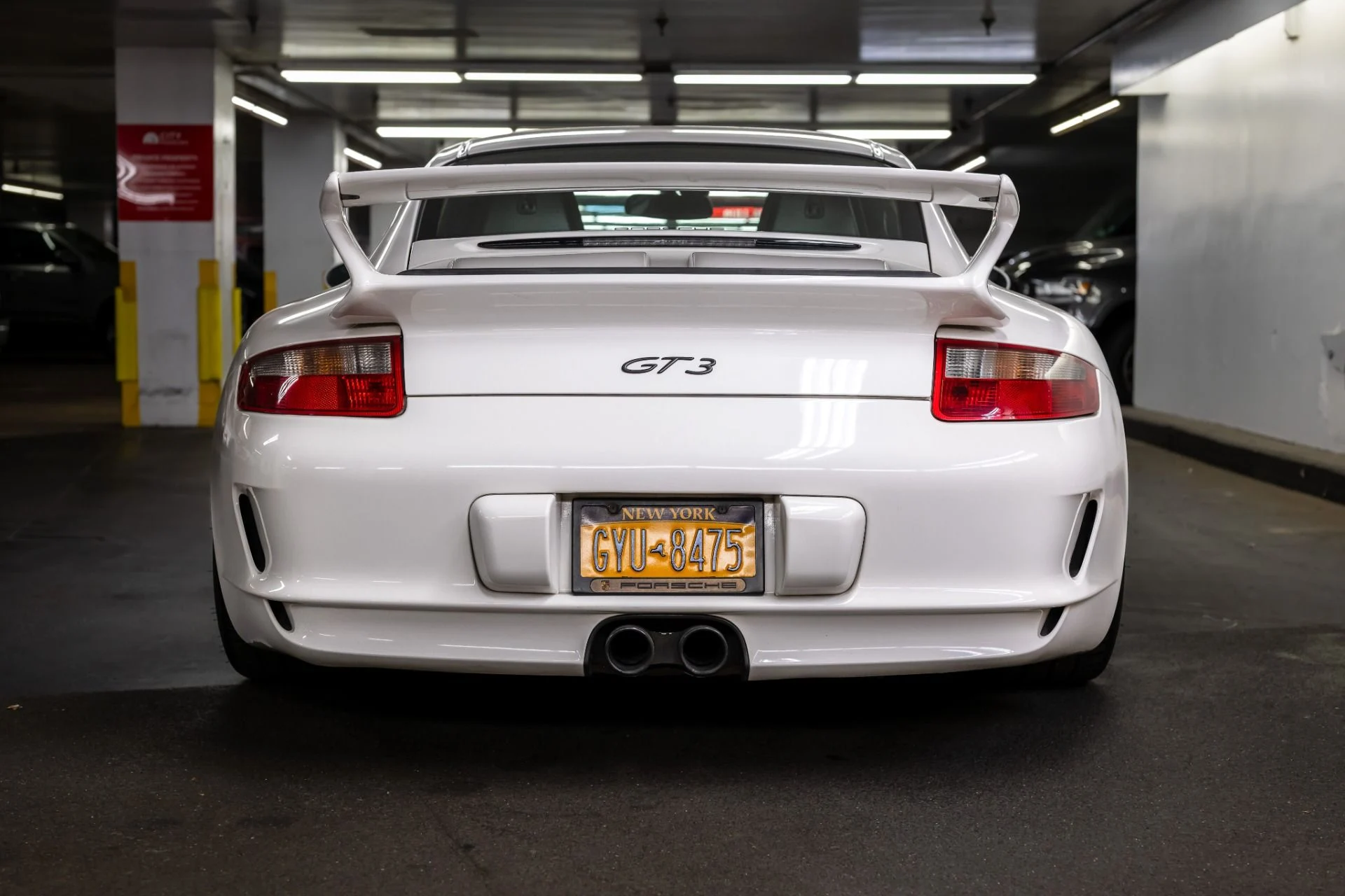 mph010_592350492_Used_2007_Porsche_911_GT_3_1760553695_8f568f1281