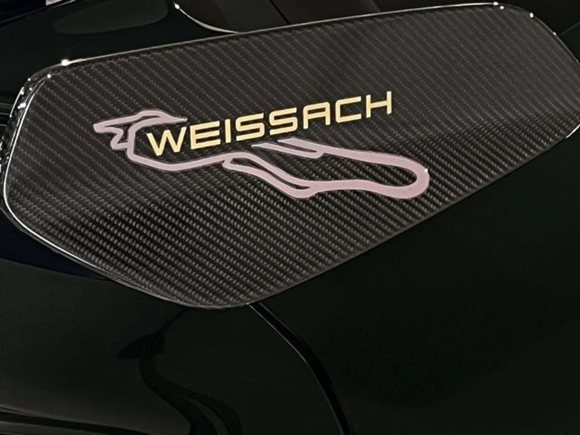 mph010_595739711_c4ac6d6ffe1672cbc7abb5cf86c40d67x_c03ba5fd0c