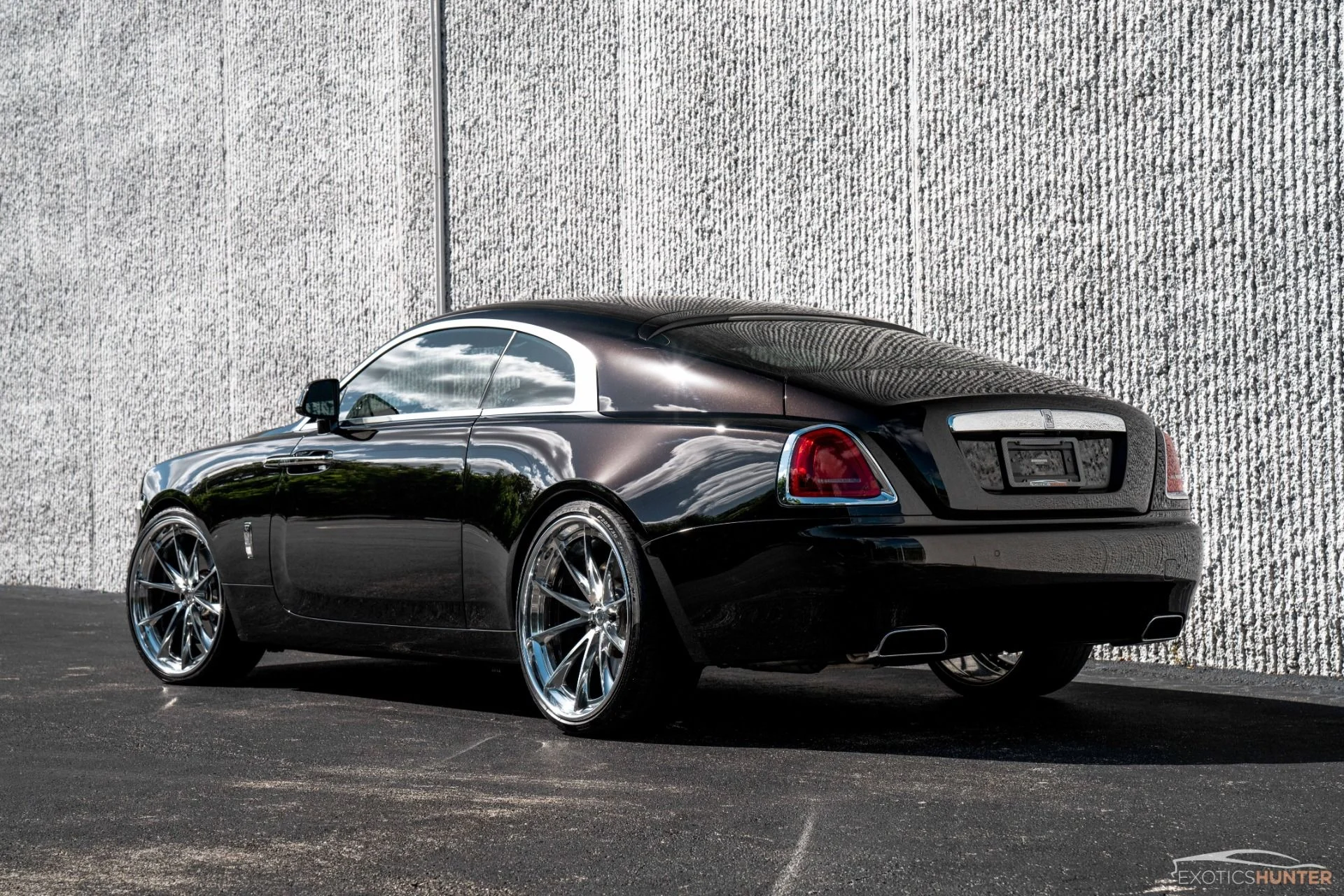 mph010_595876311_Used_2016_Rolls_Royce_Wraith_Inspired_By_Music_w_a_388_K_MSRP_Starlight_24in_HRE_Wheels_1762876701_91de653420