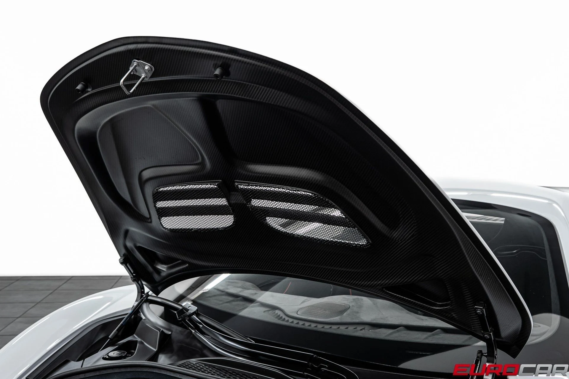 mph010_60013465_image_11_794cddaff8